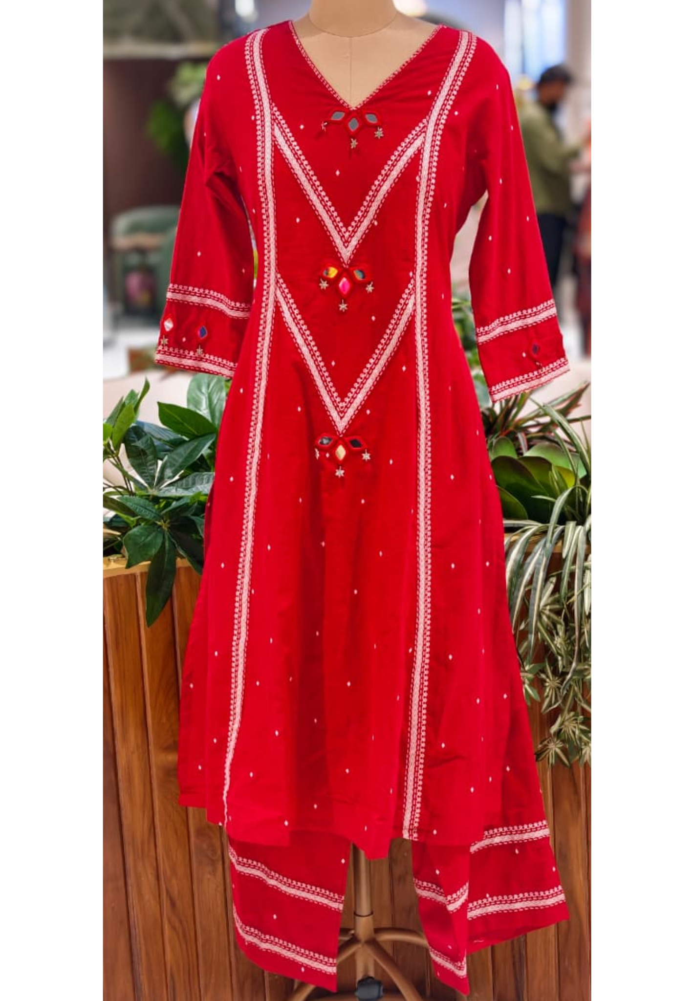 Elegant Red Cotton Kurta Pant Set with Intricate Thread Embroidery, Mirror Work Accents-14181 RB206