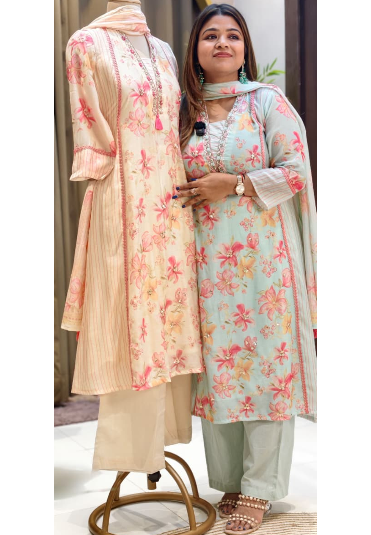 Decent Tone Floral Printed Handtouch Neck Muslin A-Line Full Suit Set With Dupatta & Mul Cotton Lining- 14422 RB250