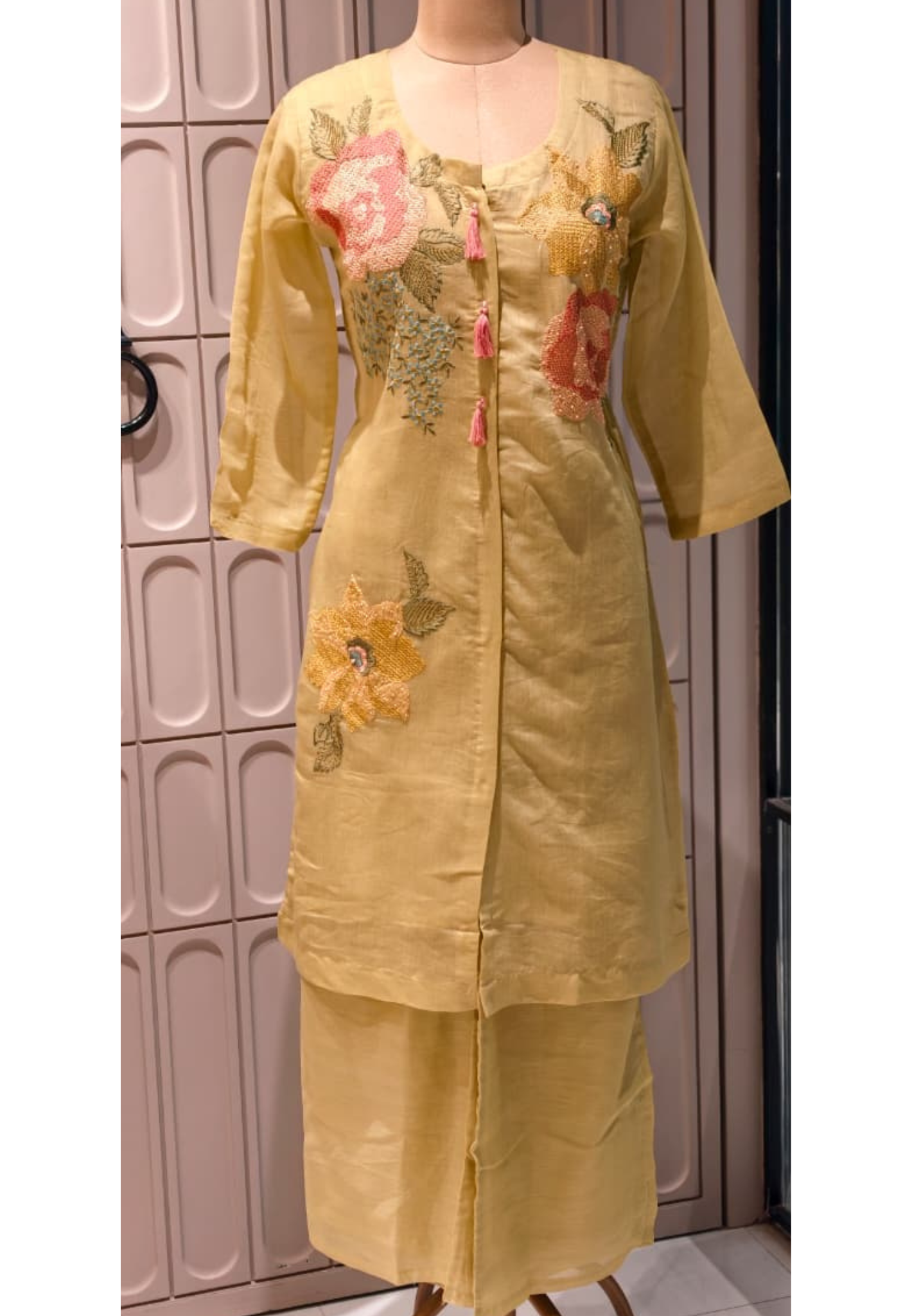 Cross Stitch Floral Embroidered Work Minimal Tassel Accent Surat Mul Chanderi Co-Ord Set-  14493 RB280