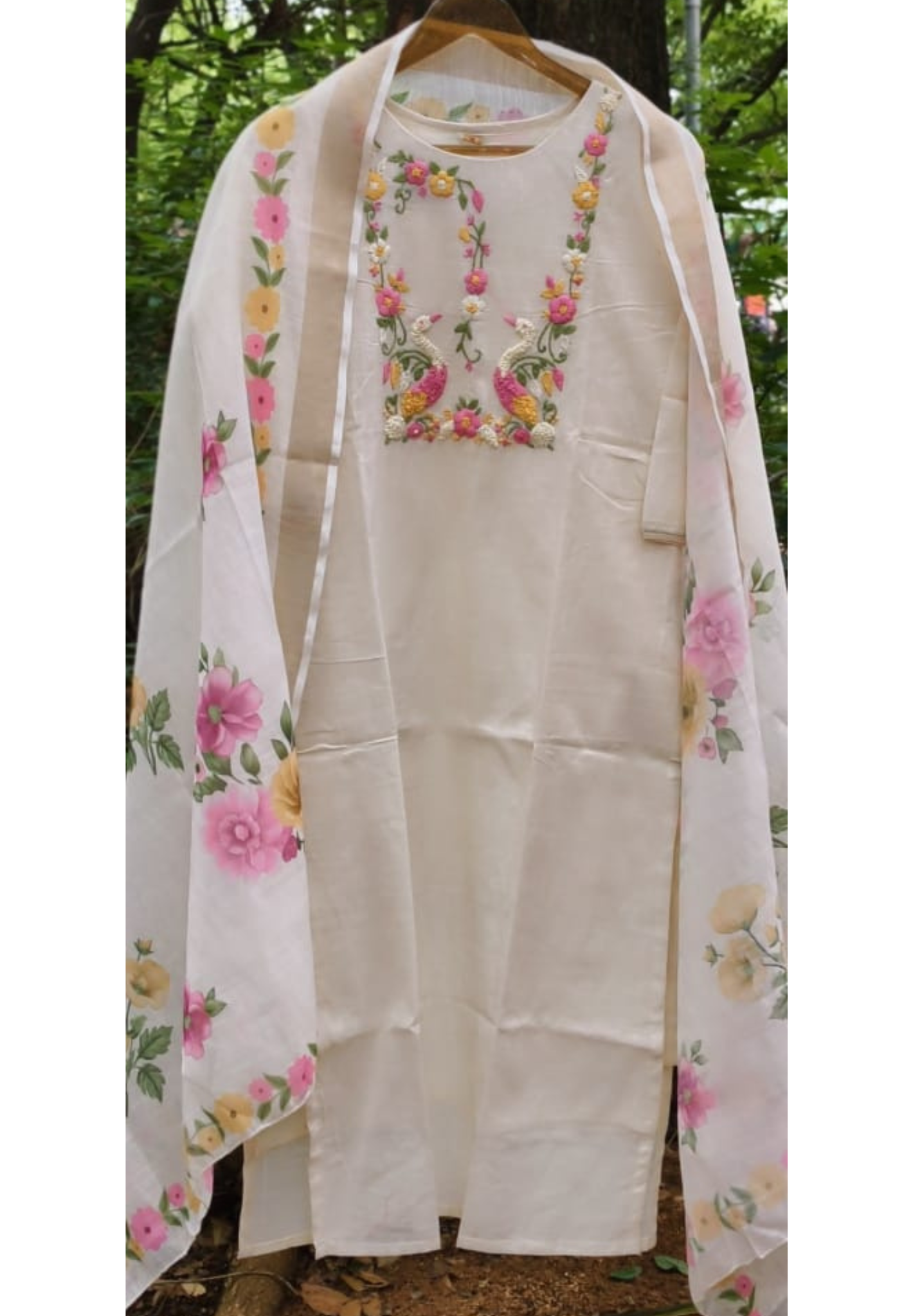 Crochet Gardenia Swan Embroidered Kora Cotton Full Suit Set With Dupatta- 14689