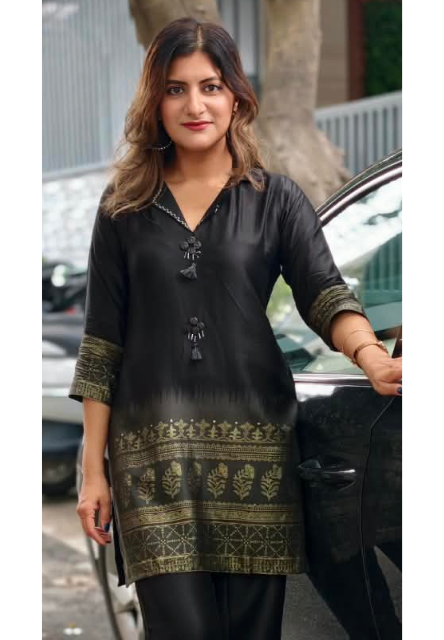 Traditional Ajrakh Prints Tassel Accented Neckline Slub Cotton Co-Ord Set- 15963