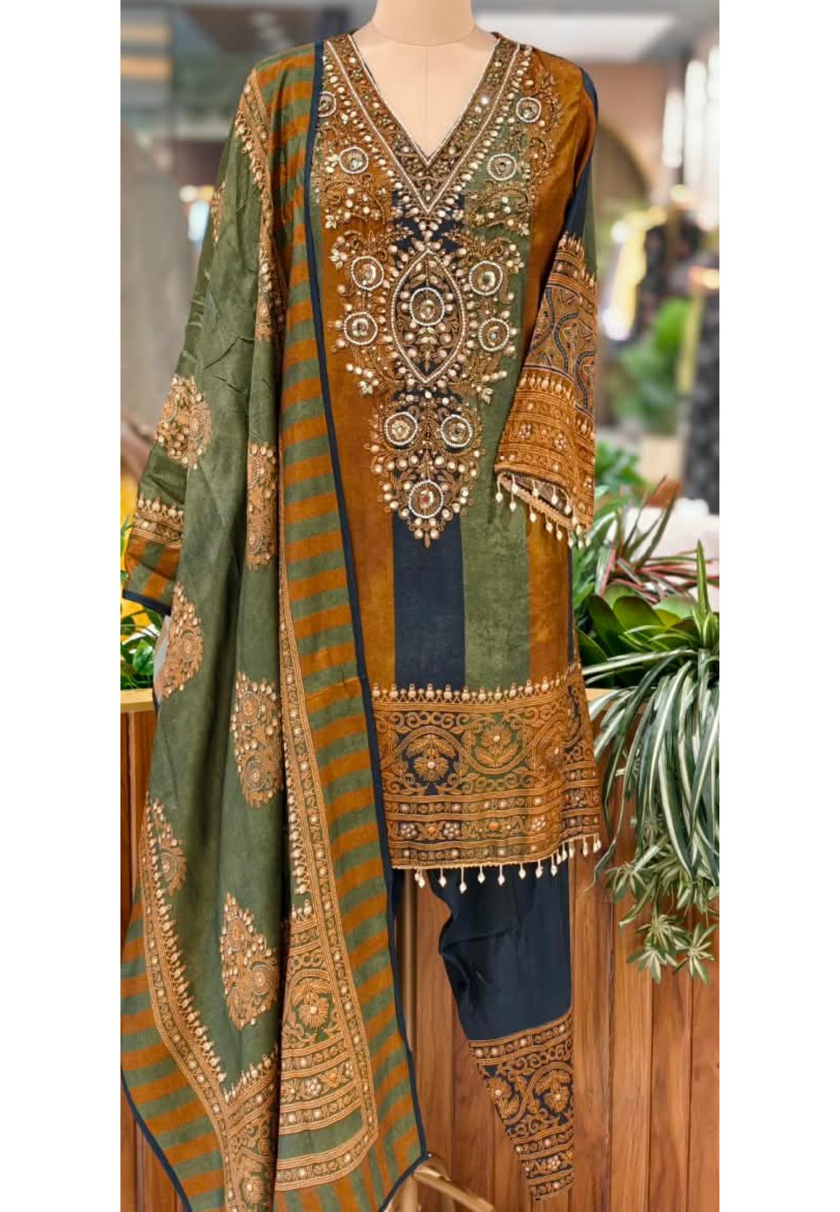 Designer Contrasted Bold Prints Heavy Latkans Elegance Russian Silk Full Suit Set With Farsi Bottom & Dupatta- 16247