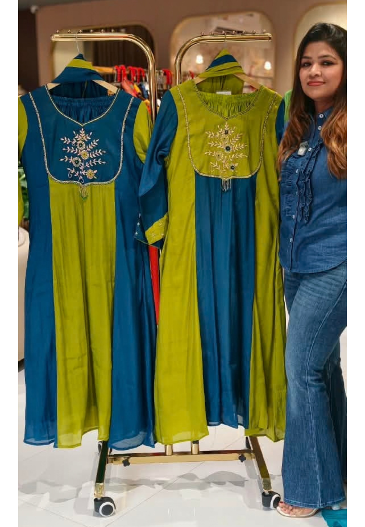 Dual Shade Aline Surat Mul-Chanderi Embroidered Yoke Full Suit Set With Dupatta- 16714