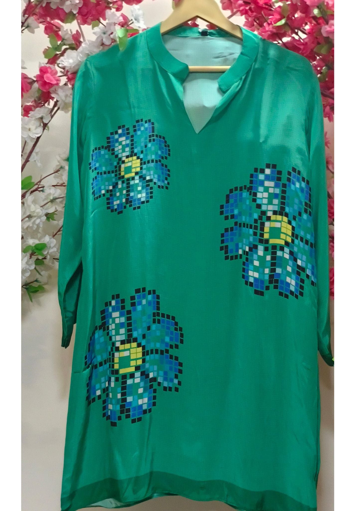 Pure Crape Green Solid Shade with Floral Print Shirt Top