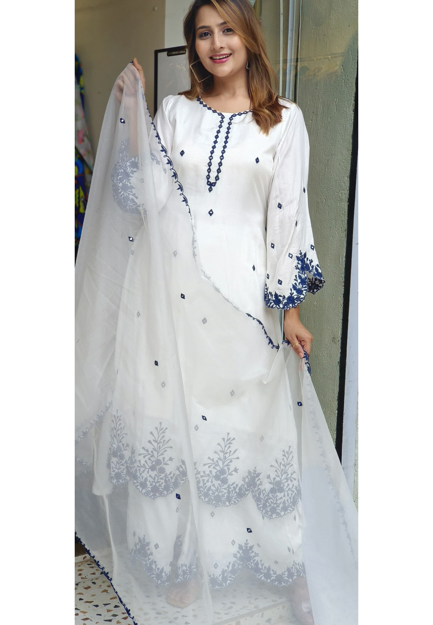 Beautiful Embroiderd Muslin Silk  Real Mirror Aline Top With Embroidered Scalap Palazzo Set with organza Dupatta 05493-05494 (Dispatching after 25 days)