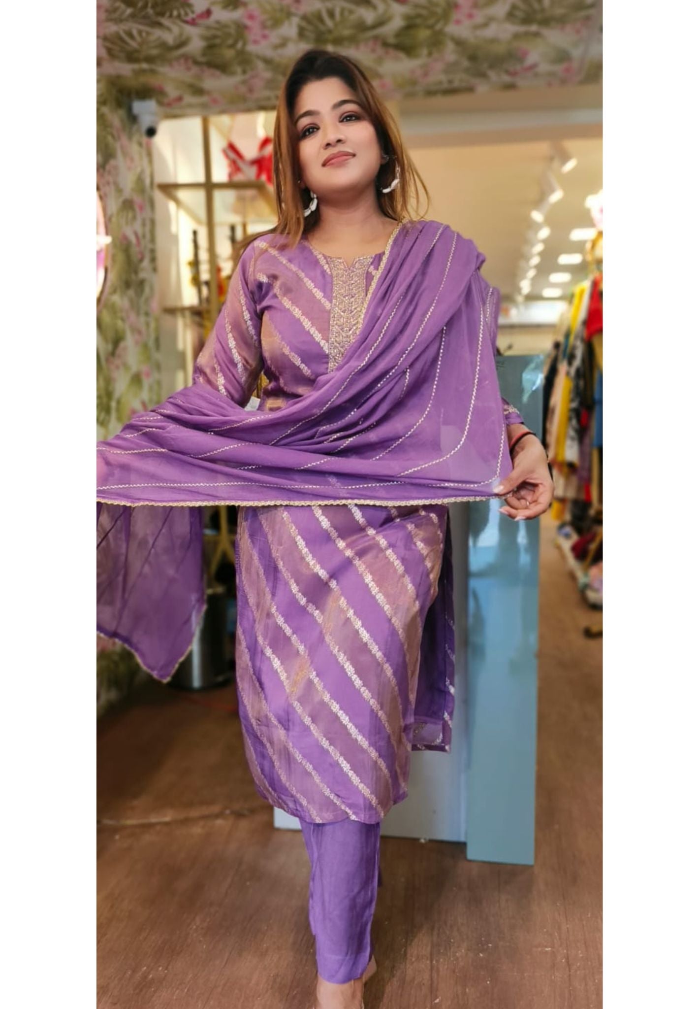 Beautiful embroidered banarsi soft tissue silk Full Set With chiffon Dupatta-04760