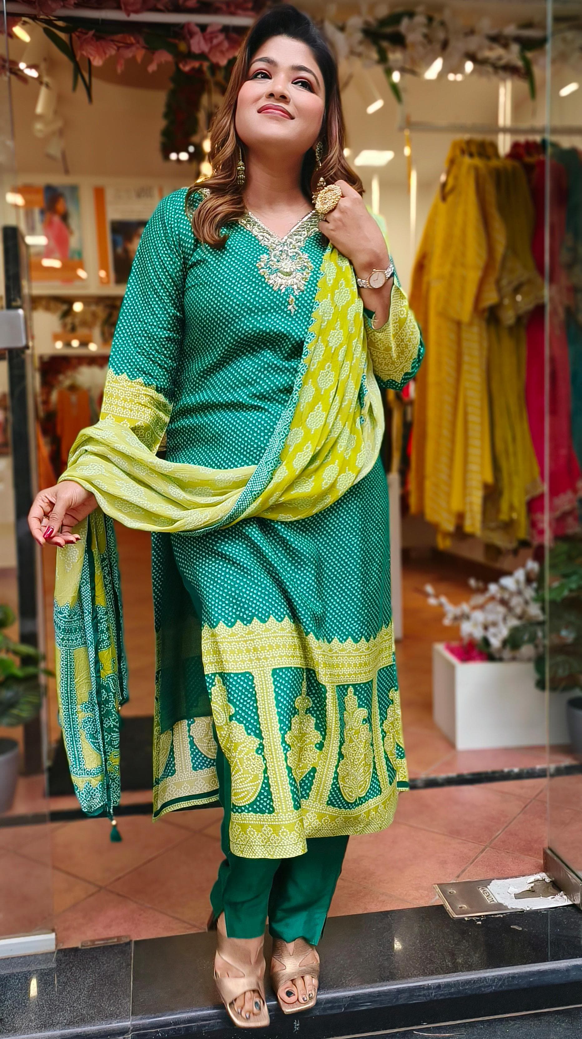 Beautiful Green Bandhani V-neck Embroidered Silk Full Suit Set With Dupatta -06047