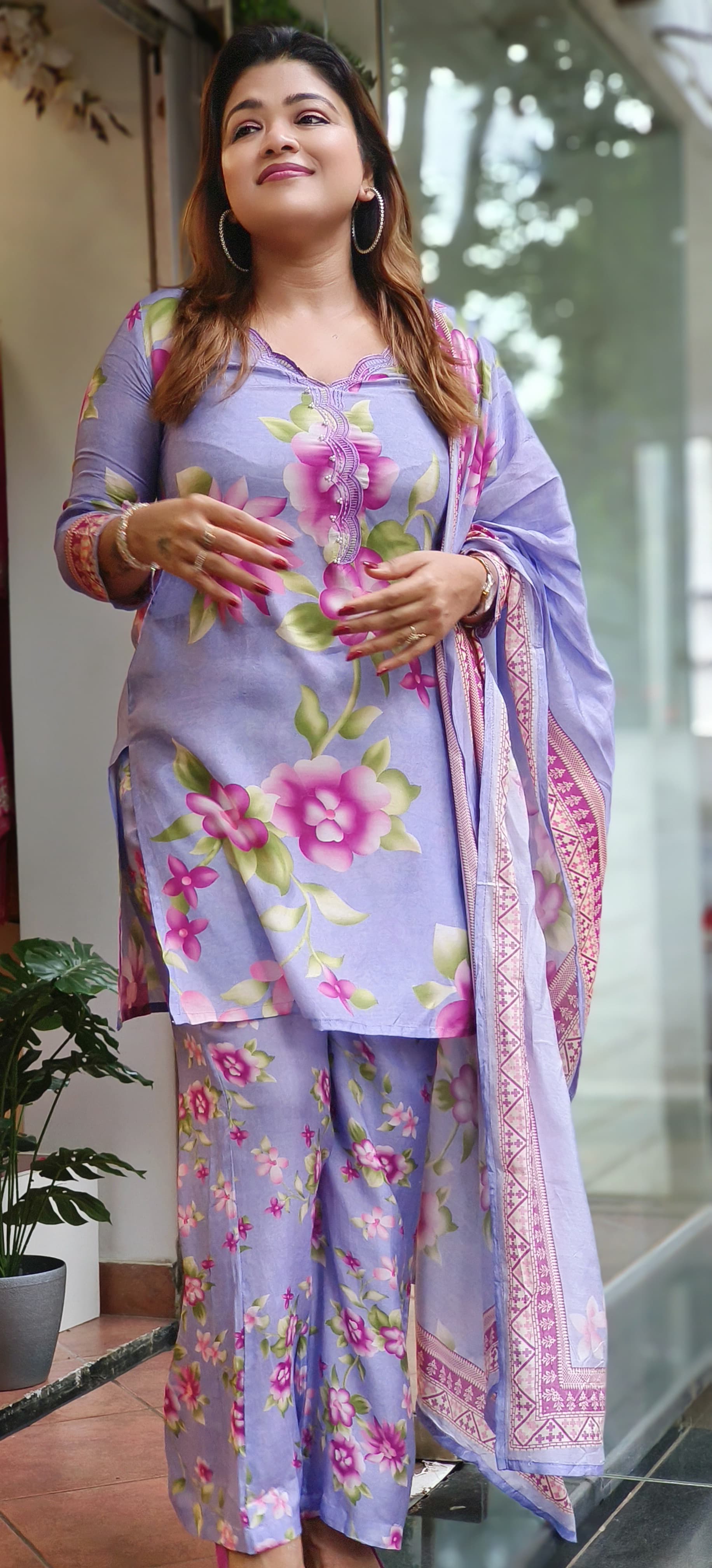 Beautiful Soft Muslin Floral Print Full Suit and floral muslin dupatta-06190