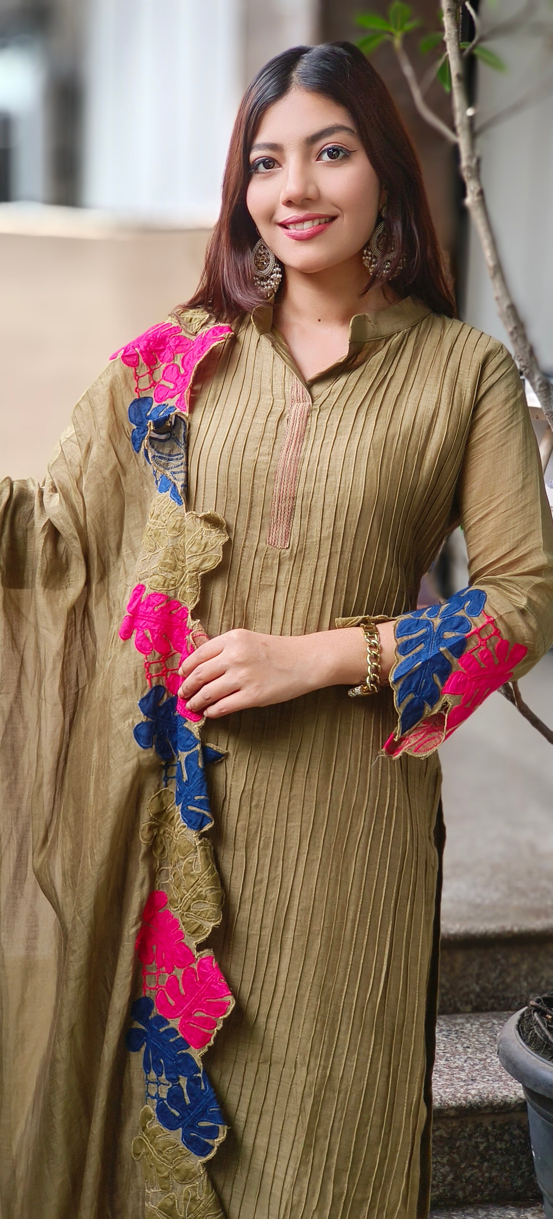 Mulchanderi Straight Kurta Set with Fine Pintuck Detailing and Contrast Leaf Cut Work Dupatta