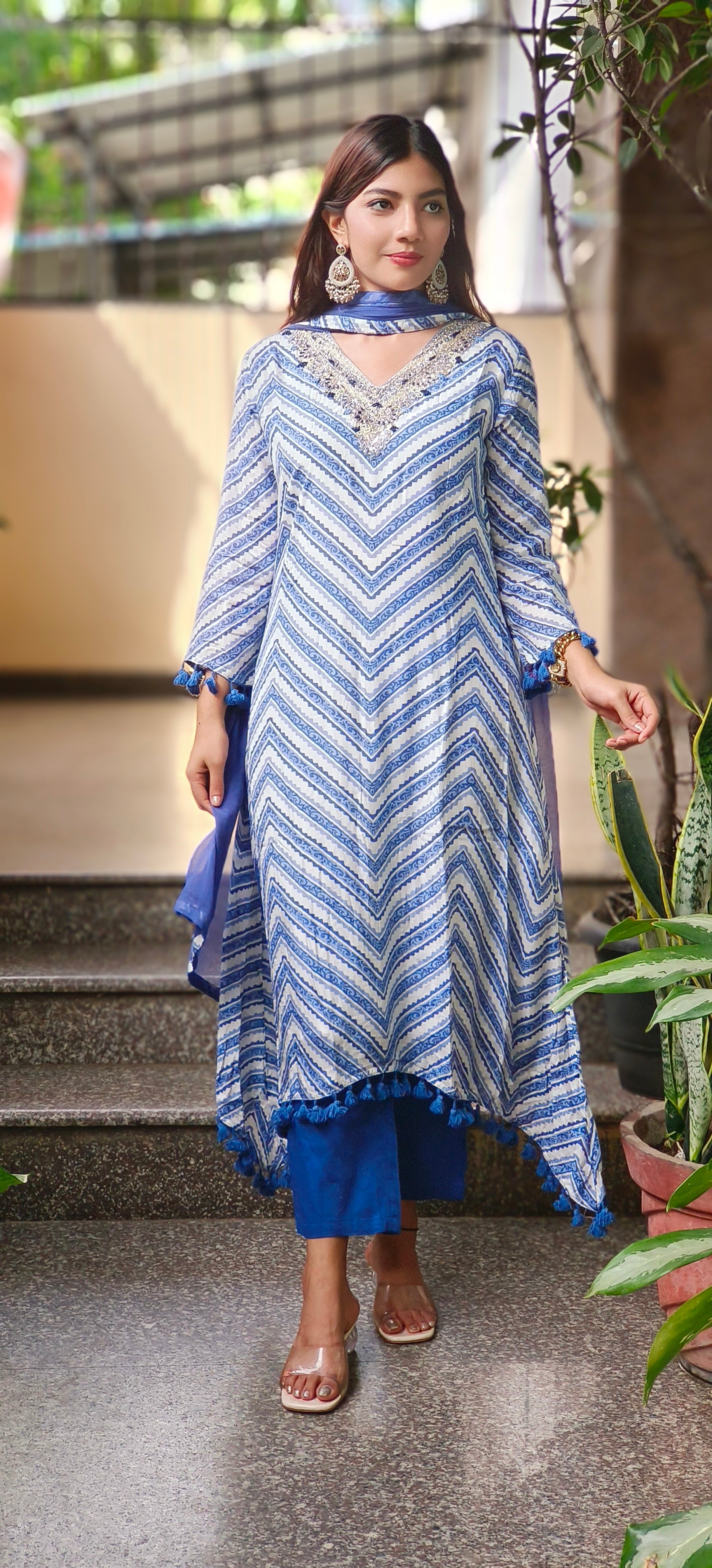 Elegant Lehriya Muslin Hi low Style Kurta Full Set with Handwork Detailing Tassel Accents