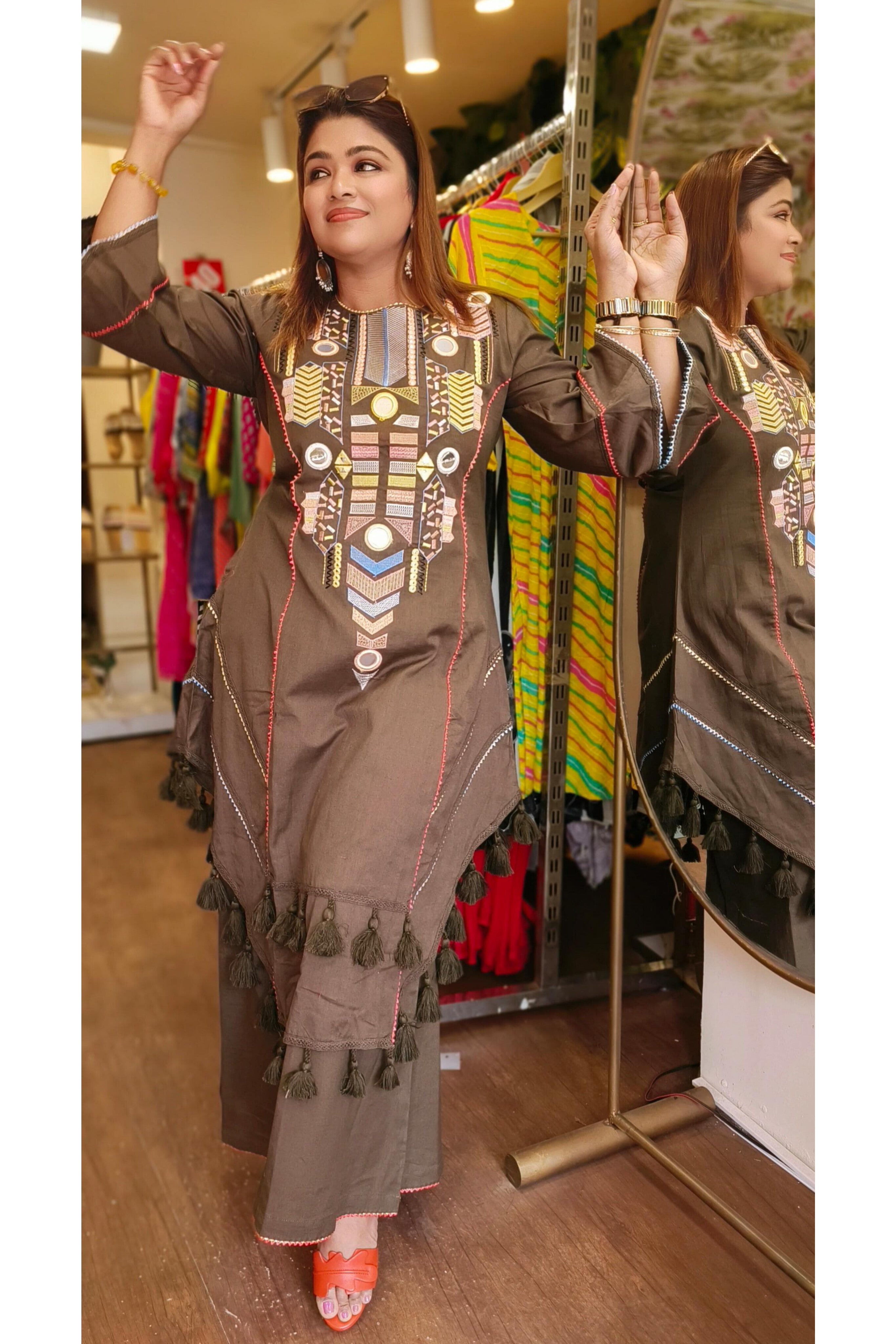 Stylish big mirror thread embroidery flex cotton indowestern set kurta with palazzo pant-03947