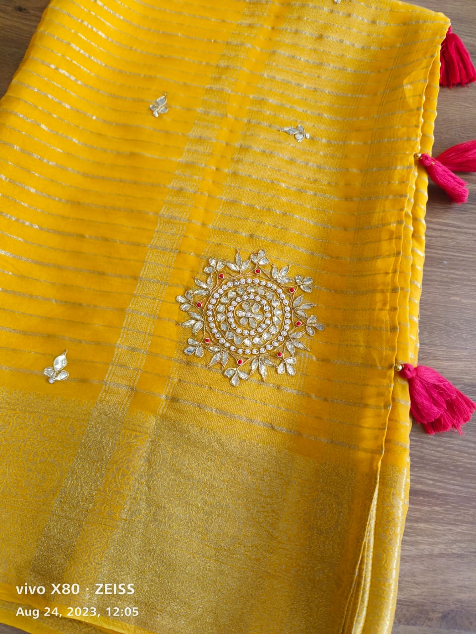 Beautiful Gotta patti handwork silk Saree with printed Unstitched blouse DRYWASH(SAREE-NIK-02318)