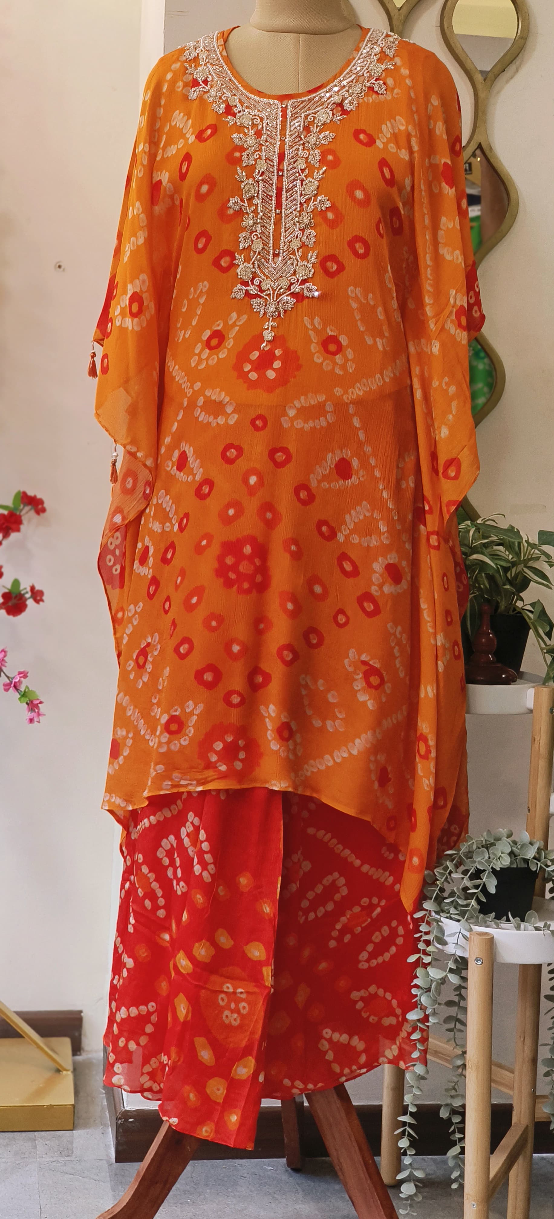 Beautiful pure Chinon Bandhani Print Pearl Cut dana Work Kaftan Kurta With palazzo-06150