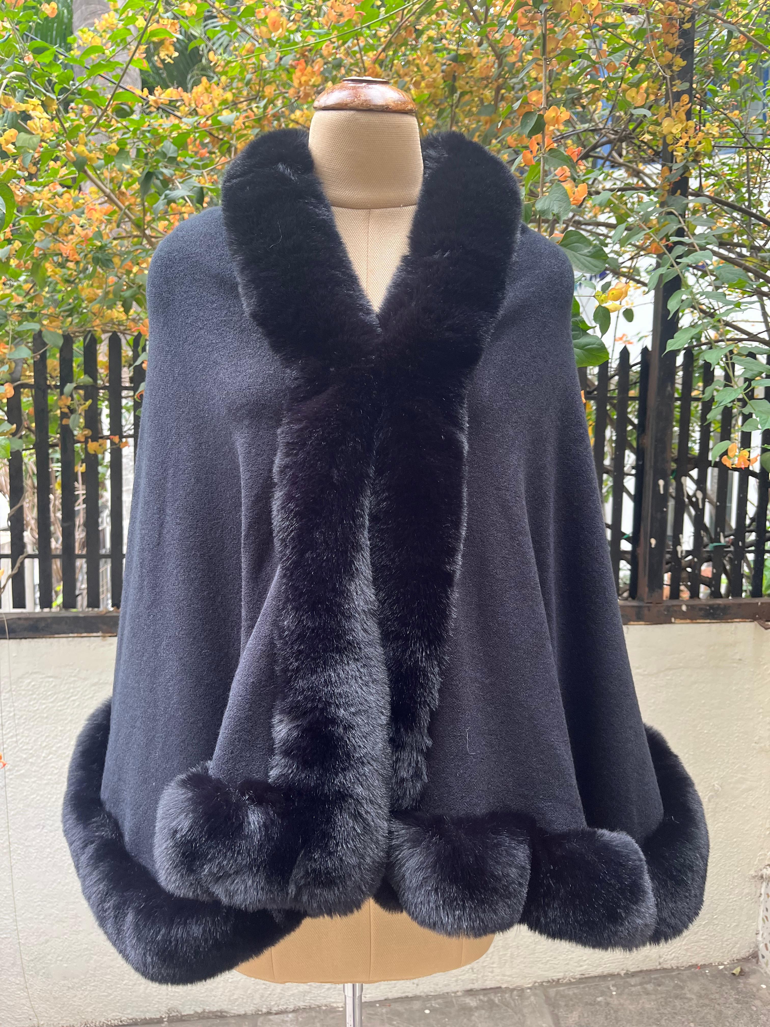 Winter Cape Fur Trim all around Poncho