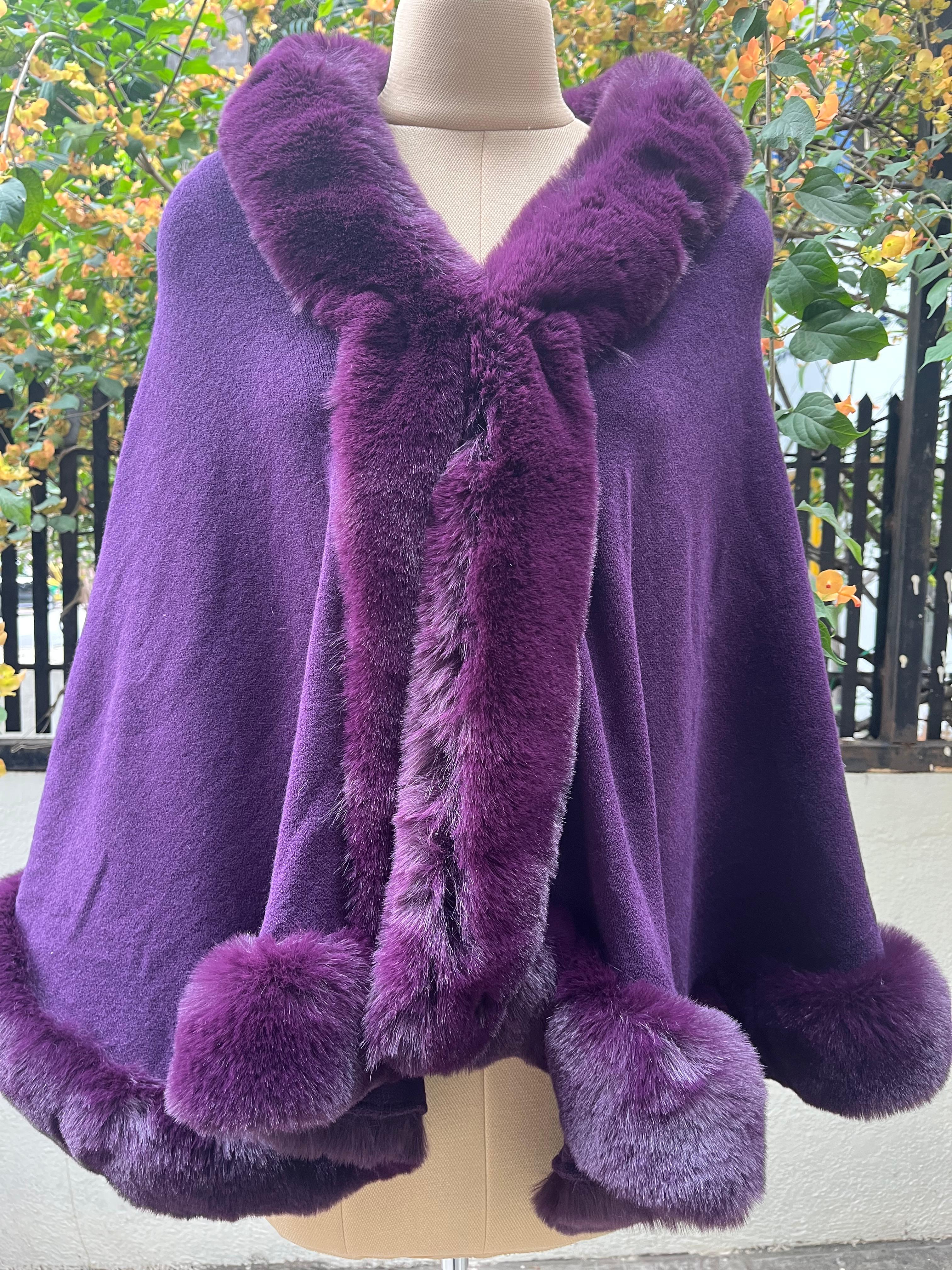 Winter Cape Fur Trim all around Poncho