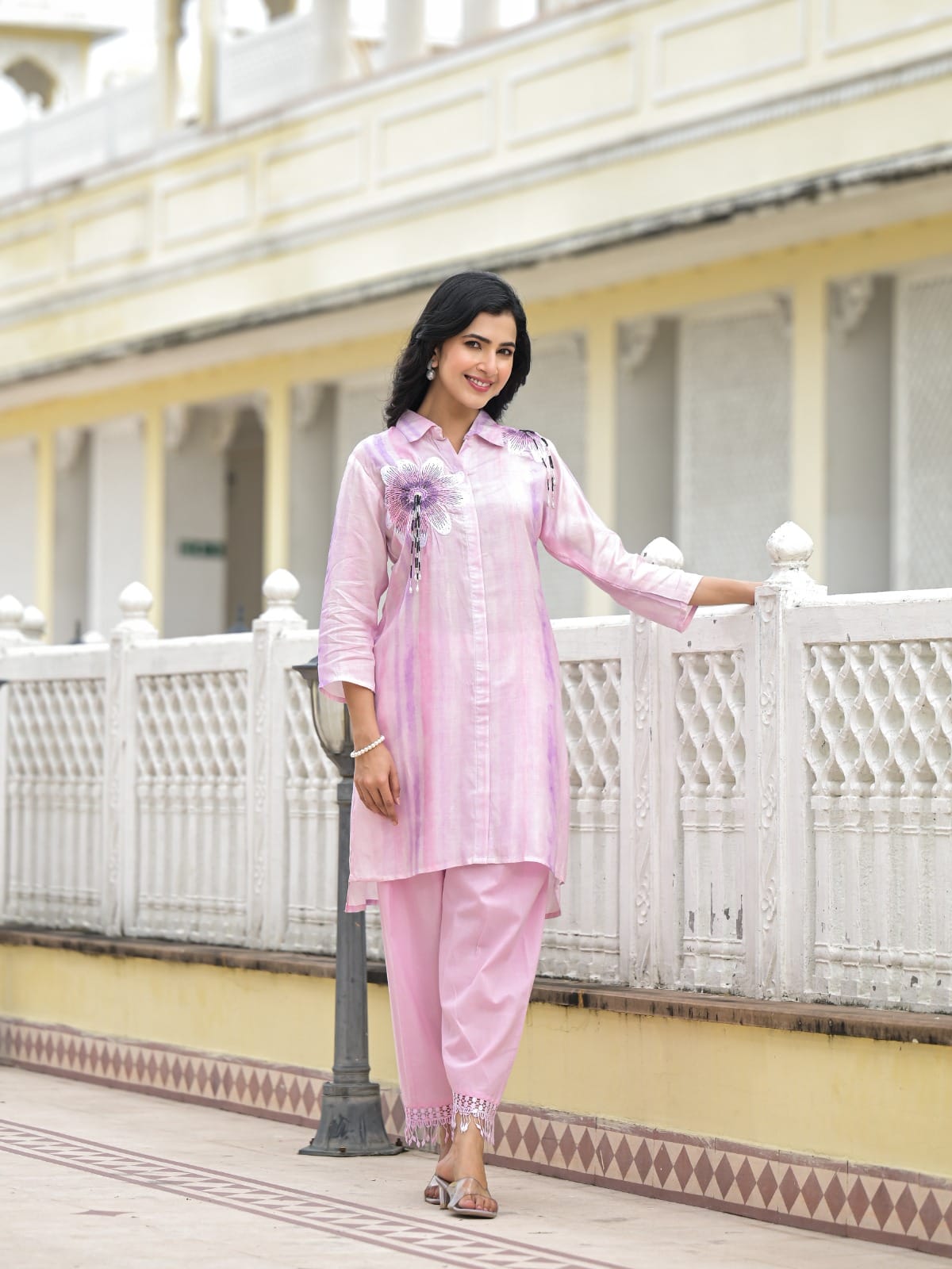 Elegant Collar Embroidered Muslin Co-ord Set with Floral Embellishments – A Stunning Blend of Style and Grace"-08647