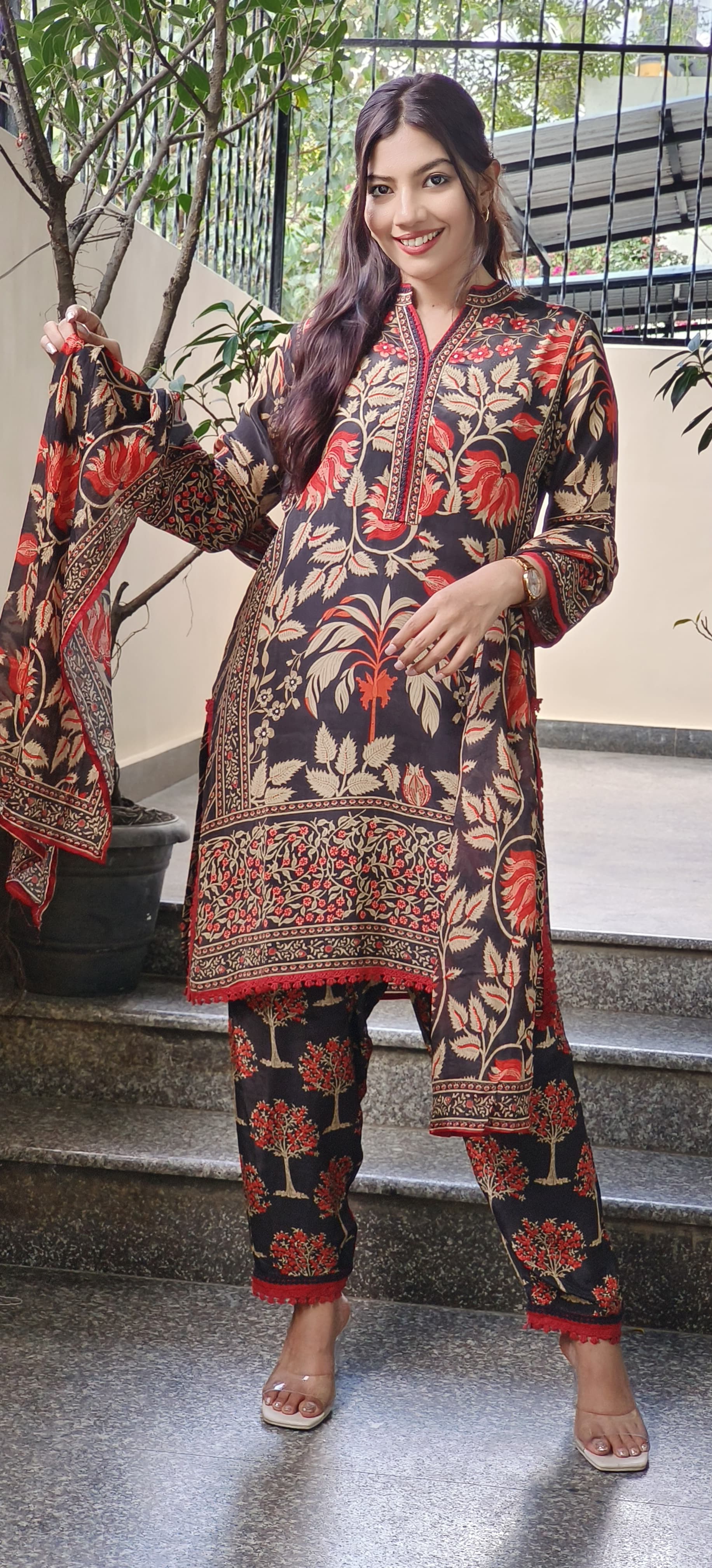 Stunning Pure Crepe Floral Printed Full Suit Set for Effortless Elegance-08815