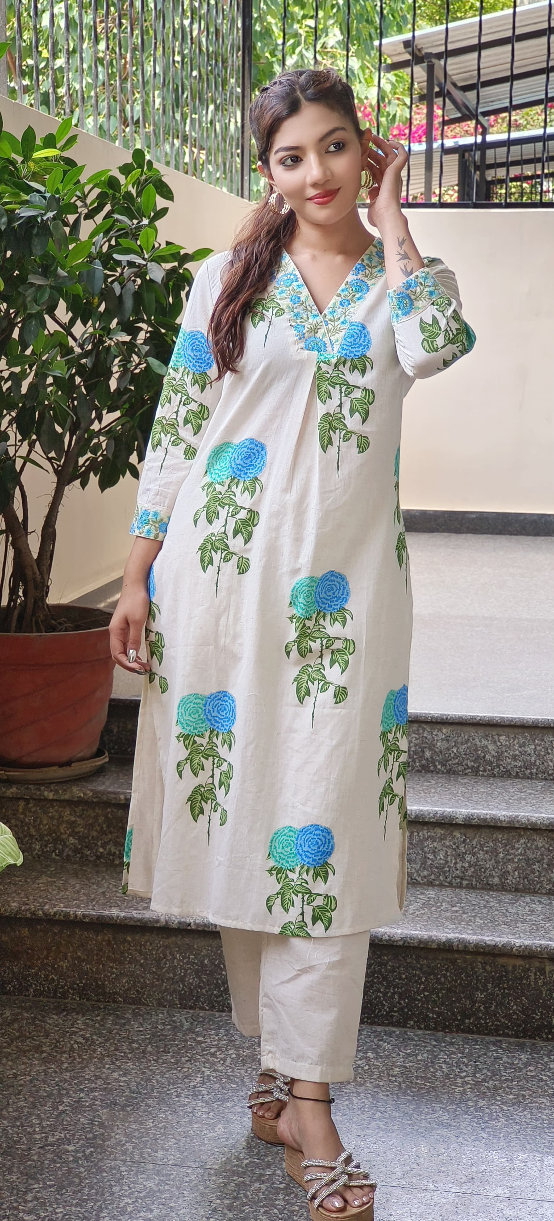 Casual Wear Kurta Pant Set in Flex Cotton-