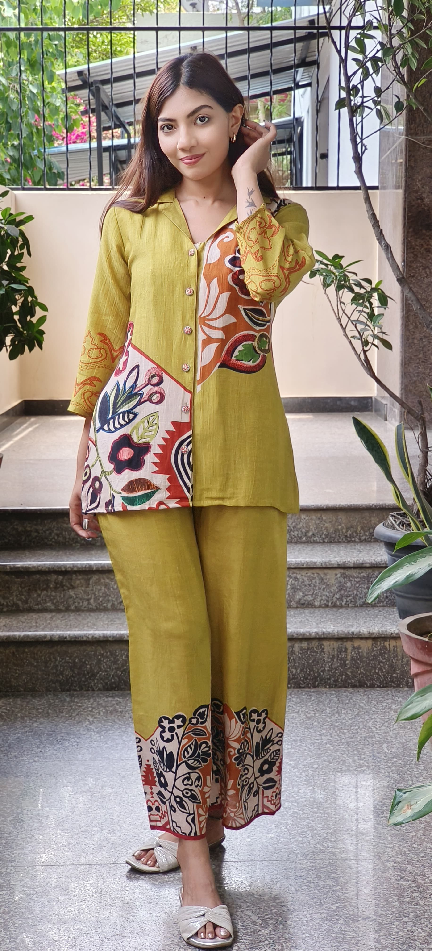 Stylish Pure Linen Fabric Cord Set In Placement Floral Print- 09590