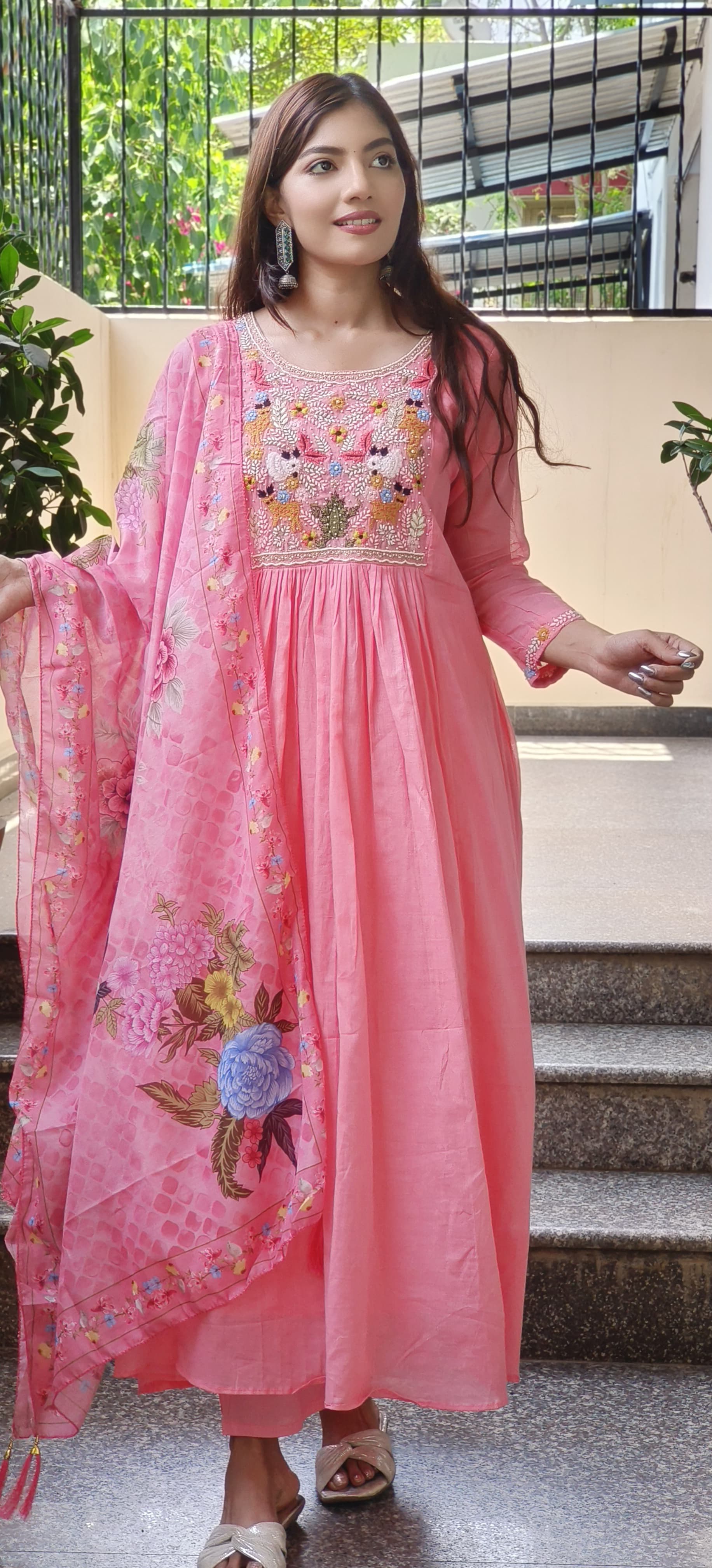 Floral  Preal Embroidered  Work  Mull Cotton Kurta Pant With Floral Dupatta  Set-
