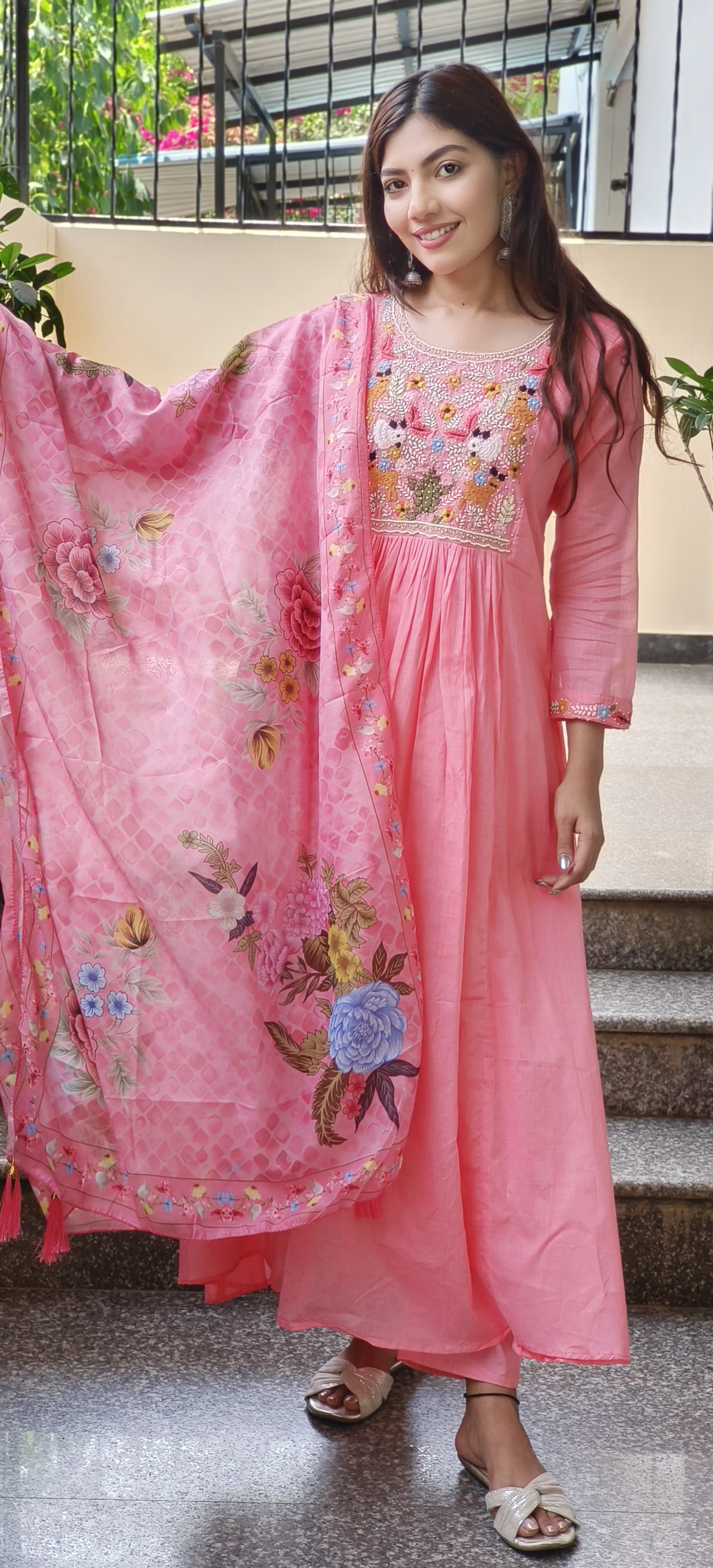 Floral  Preal Embroidered  Work  Mull Cotton Kurta Pant With Floral Dupatta  Set-