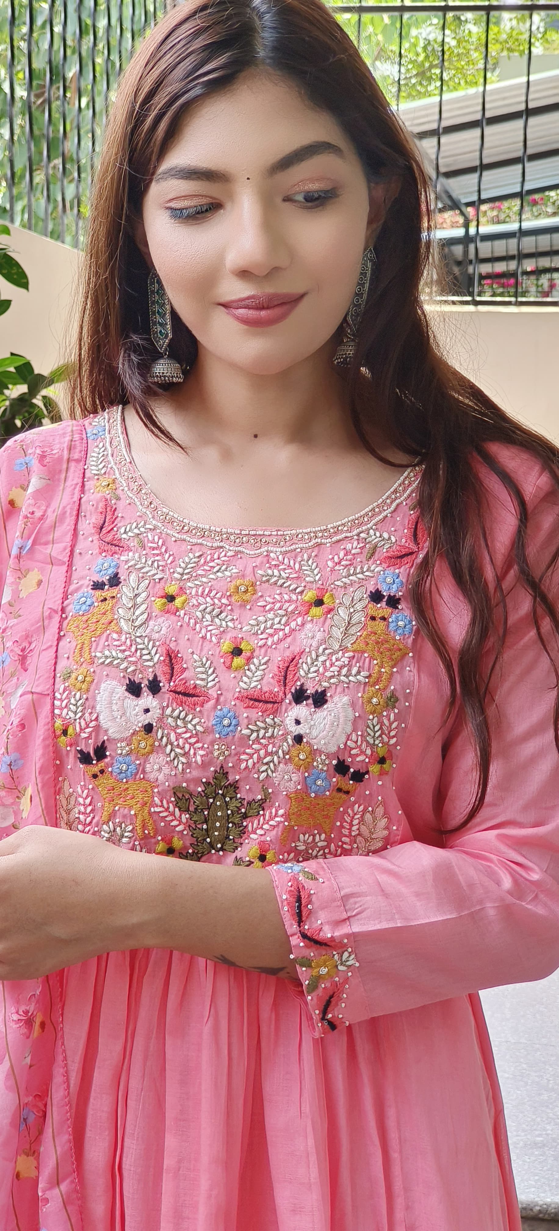 Floral  Preal Embroidered  Work  Mull Cotton Kurta Pant With Floral Dupatta  Set-