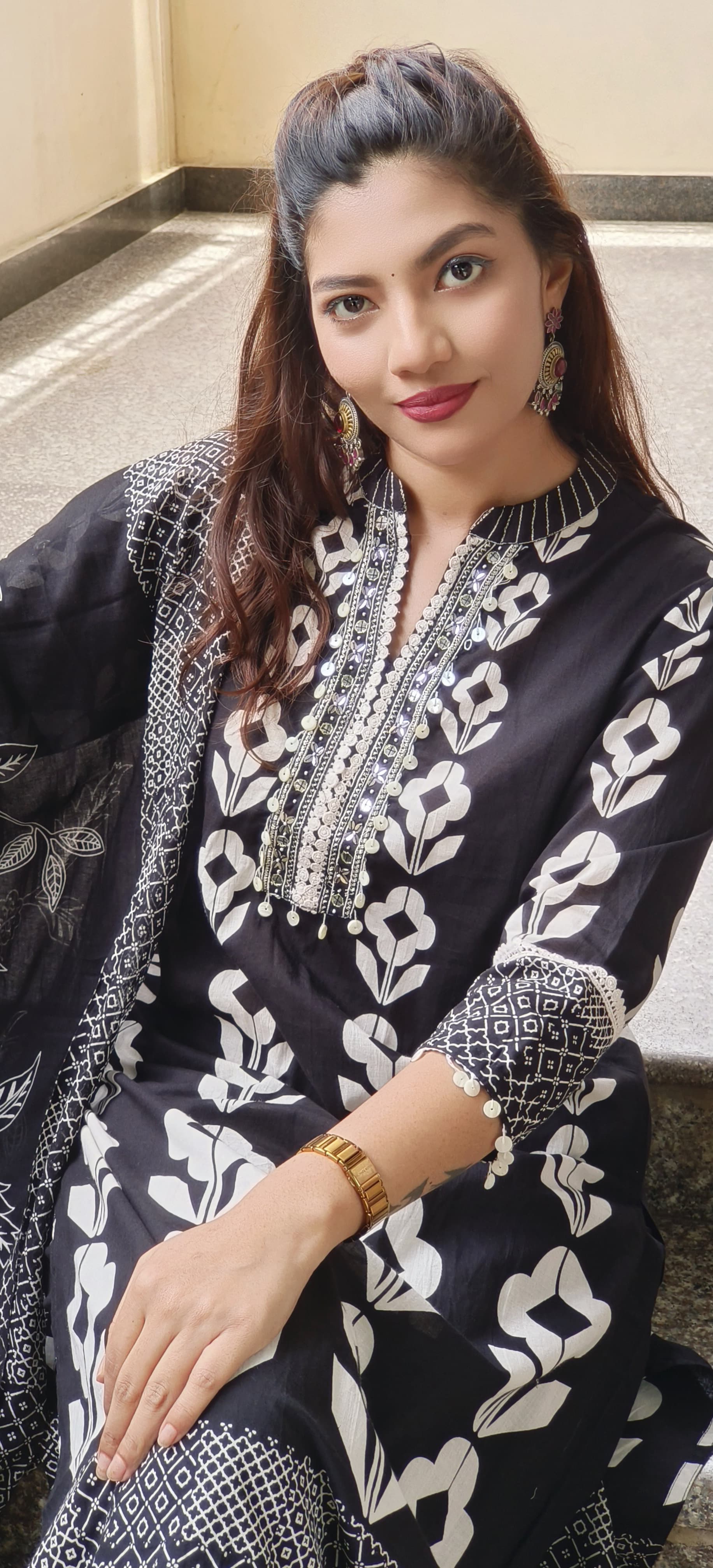 Aafreen Block Bloom Full Suit Set With Dupatta In Cotton
