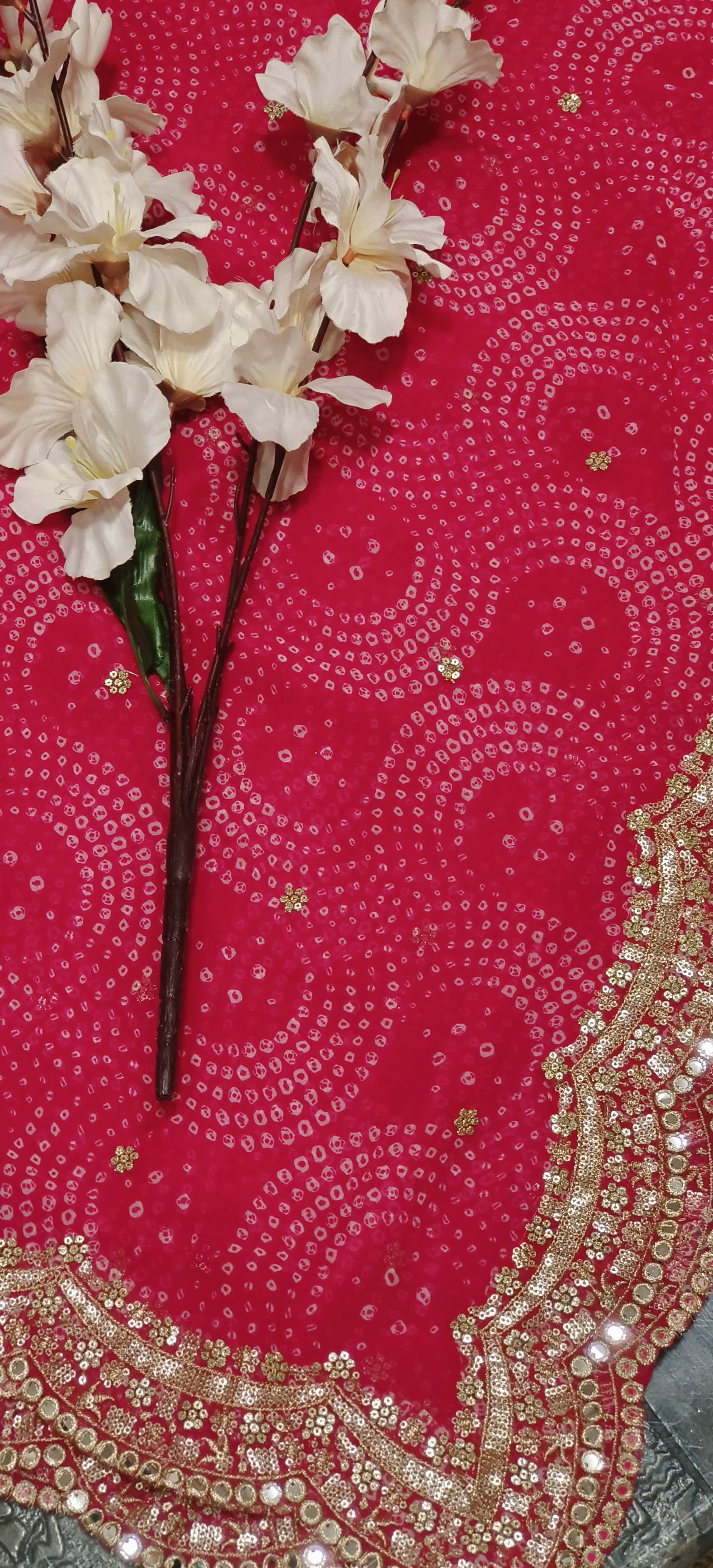 Vibrant Shade Round Bandhej Dupatta