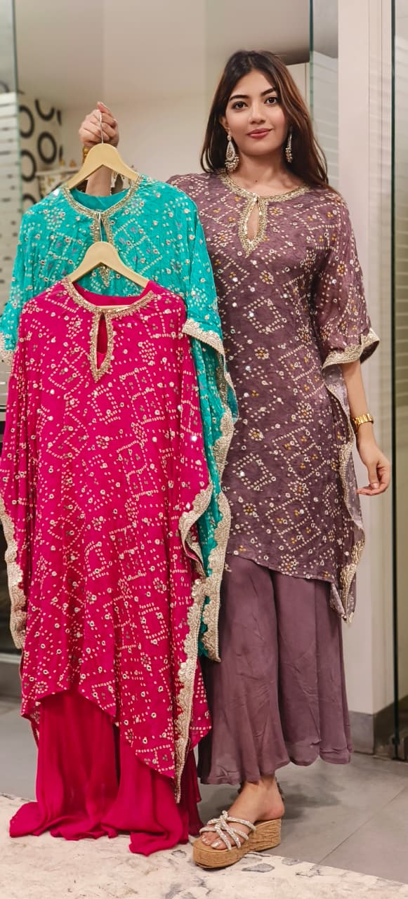 Chinon Bandani print Foil Mirror With Gotta Lace Kaftan With Bottom