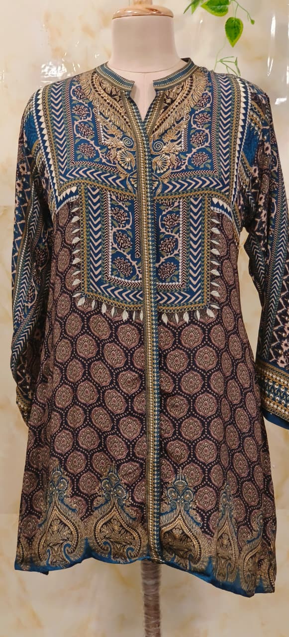 Royal Indigo Block Printed Short Kurti Only In Crepe Fabric