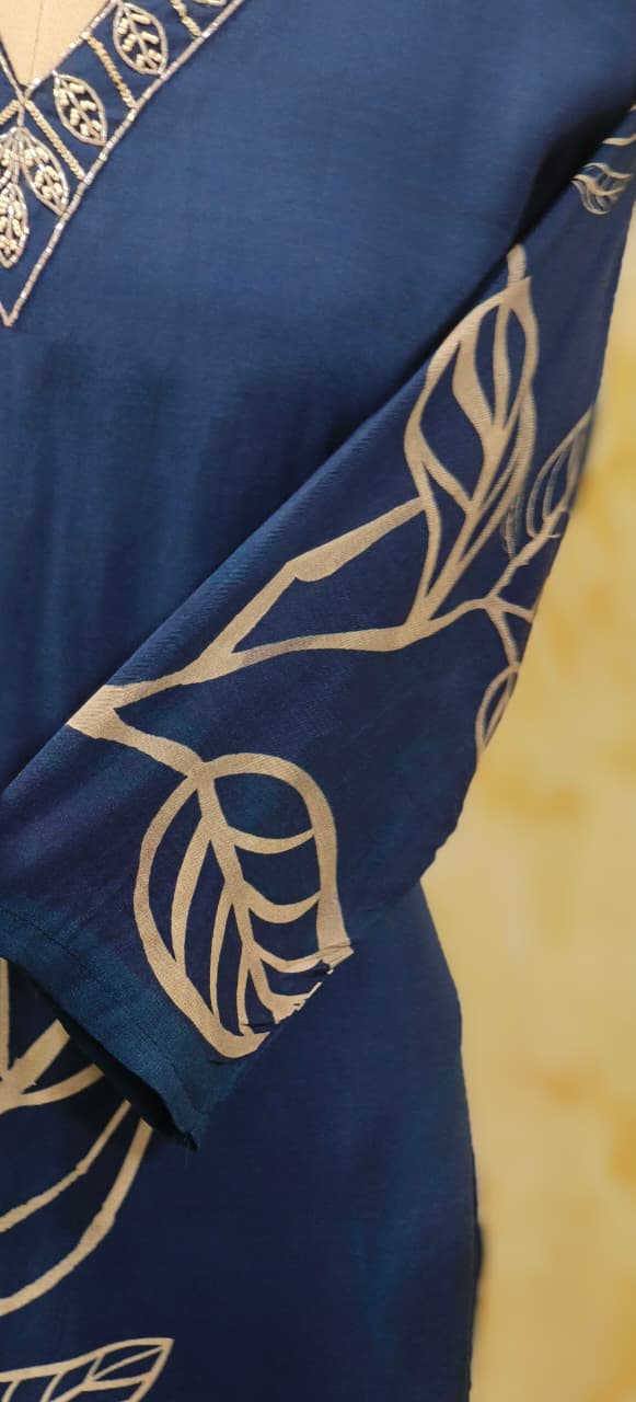 Gaint Leafy Print V-Neck Beads Worked Kurta Pant Set In Muslin Fabric- 11632, 11633, 11634, 11635