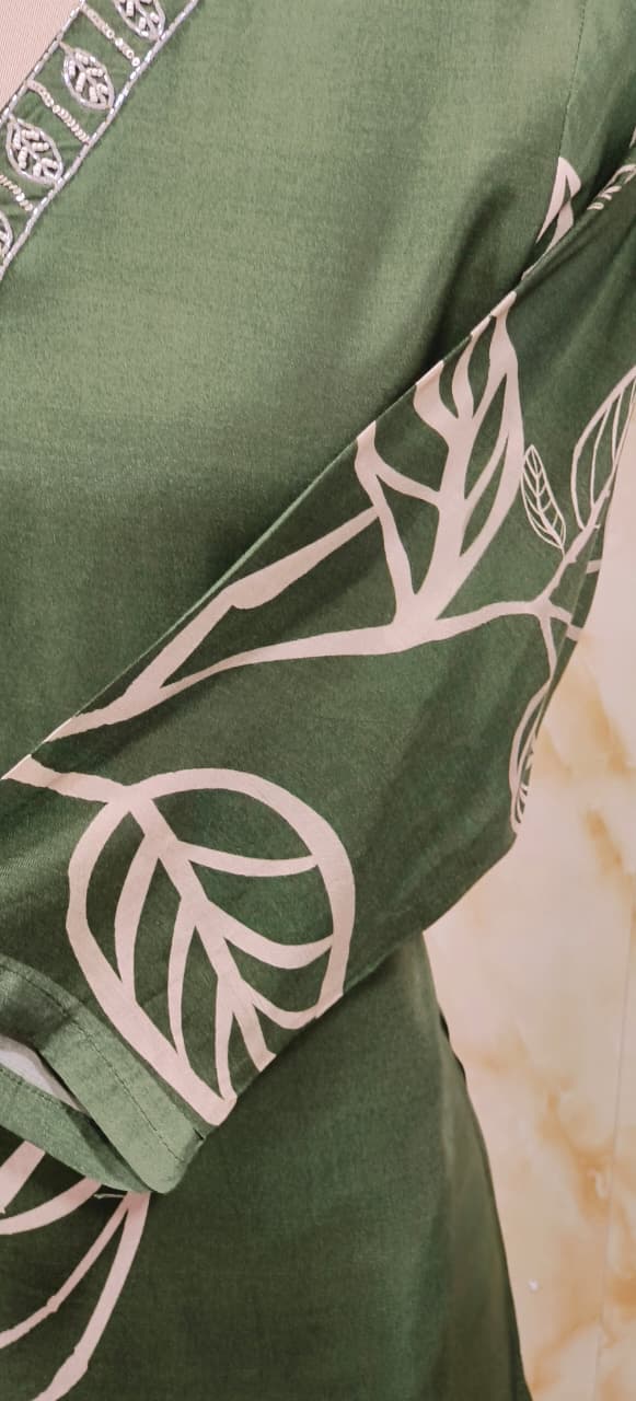 Gaint Leafy Print V-Neck Beads Worked Kurta Pant Set In Muslin Fabric- 11632, 11633, 11634, 11635
