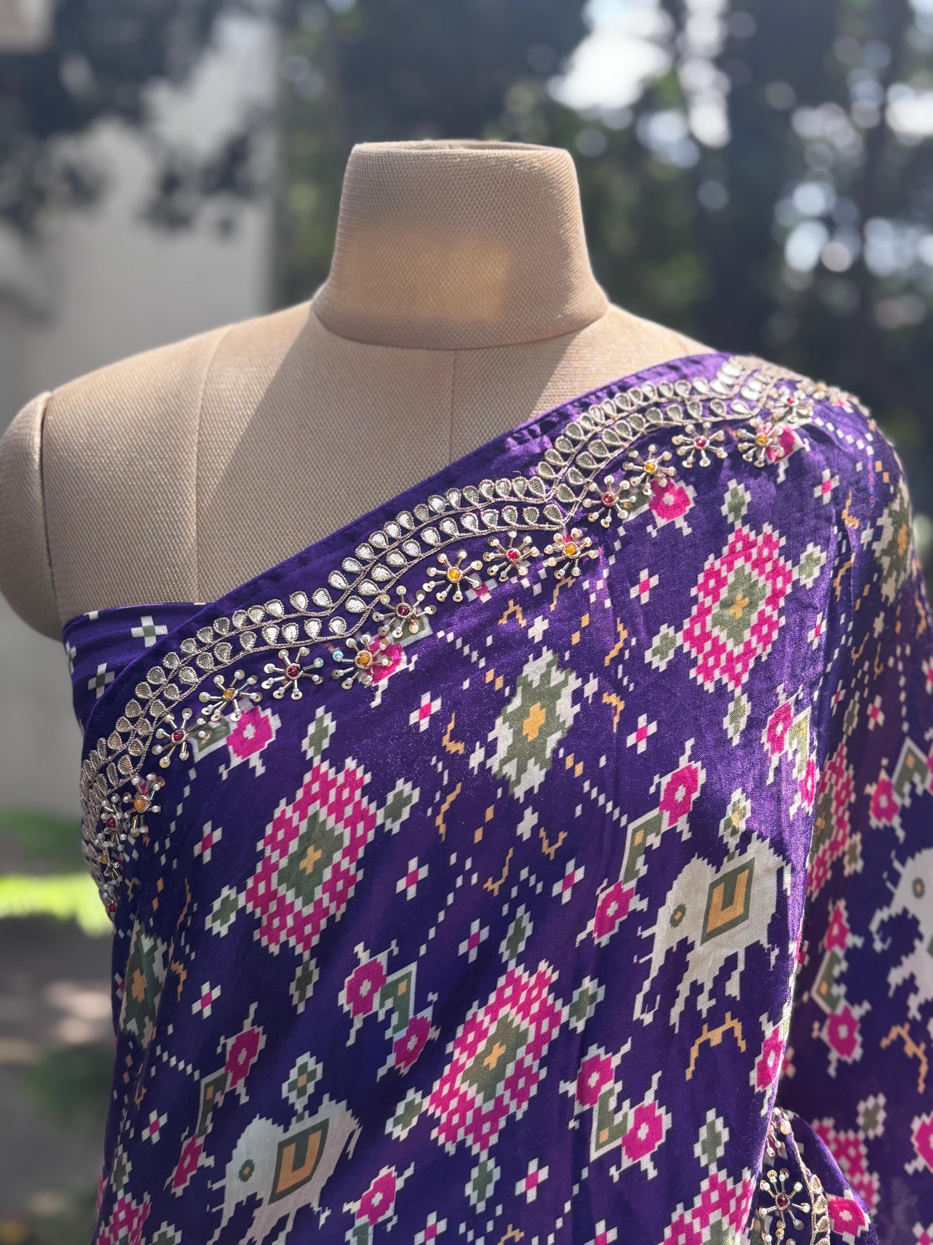 Premium Fabric Abstract Print Look Patola Gotta Bordered Saree With Unstitched Blouse