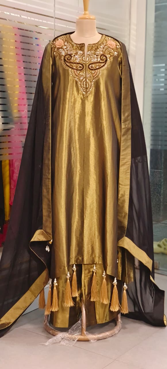 Rich Pure Tissue Fabric Kurta in Metallic Tone with Mirror and Thread Embroidery and Delicate Tassel Border