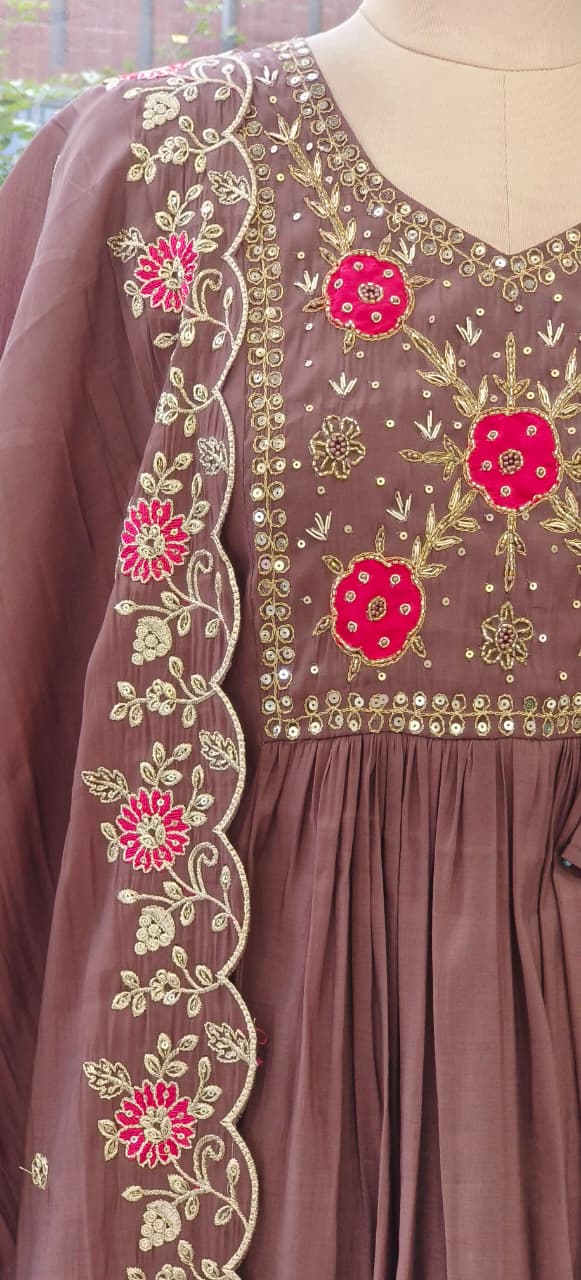 Surat Mul Chanderi Embroidered Neck With Beautiful Embroidered Dupatta-12342