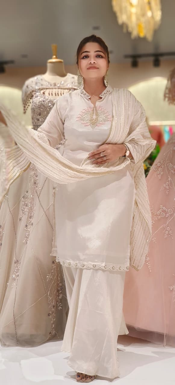 Minimal Thread Embroidered Full Suit Set With Golden Striped Dupatta & Loose Palazzo Bottom In Tissue Fabric- 12545