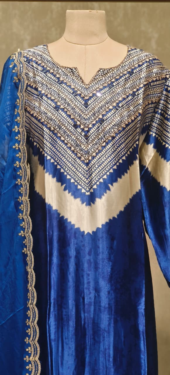 Premium Soft Gajji Silk Three-Piece Suit Featuring Contemporary Ethnic Prints and Stylish Neck Detailing