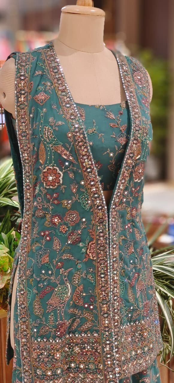 Elegant Emerald Green Designer Ensemble Featuring Heavy Embroidered Jacket and Matching Flared Palazzo