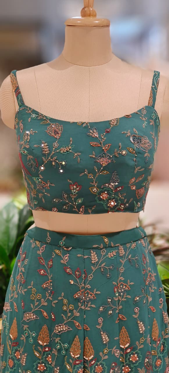 Elegant Emerald Green Designer Ensemble Featuring Heavy Embroidered Jacket and Matching Flared Palazzo