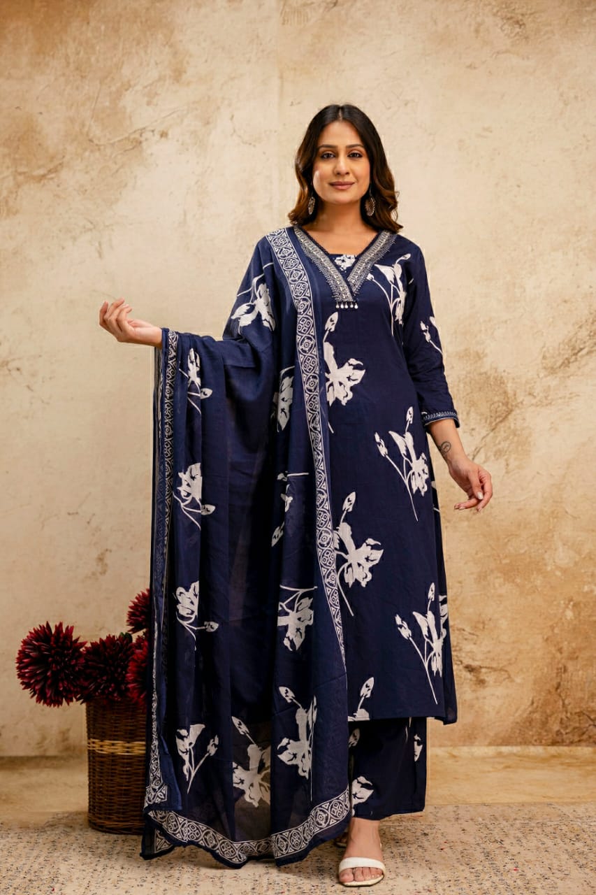 Trendy Botanical Print Three-Piece Suit Set with Elegant Neck Work & Matching Dupatta And Bottom