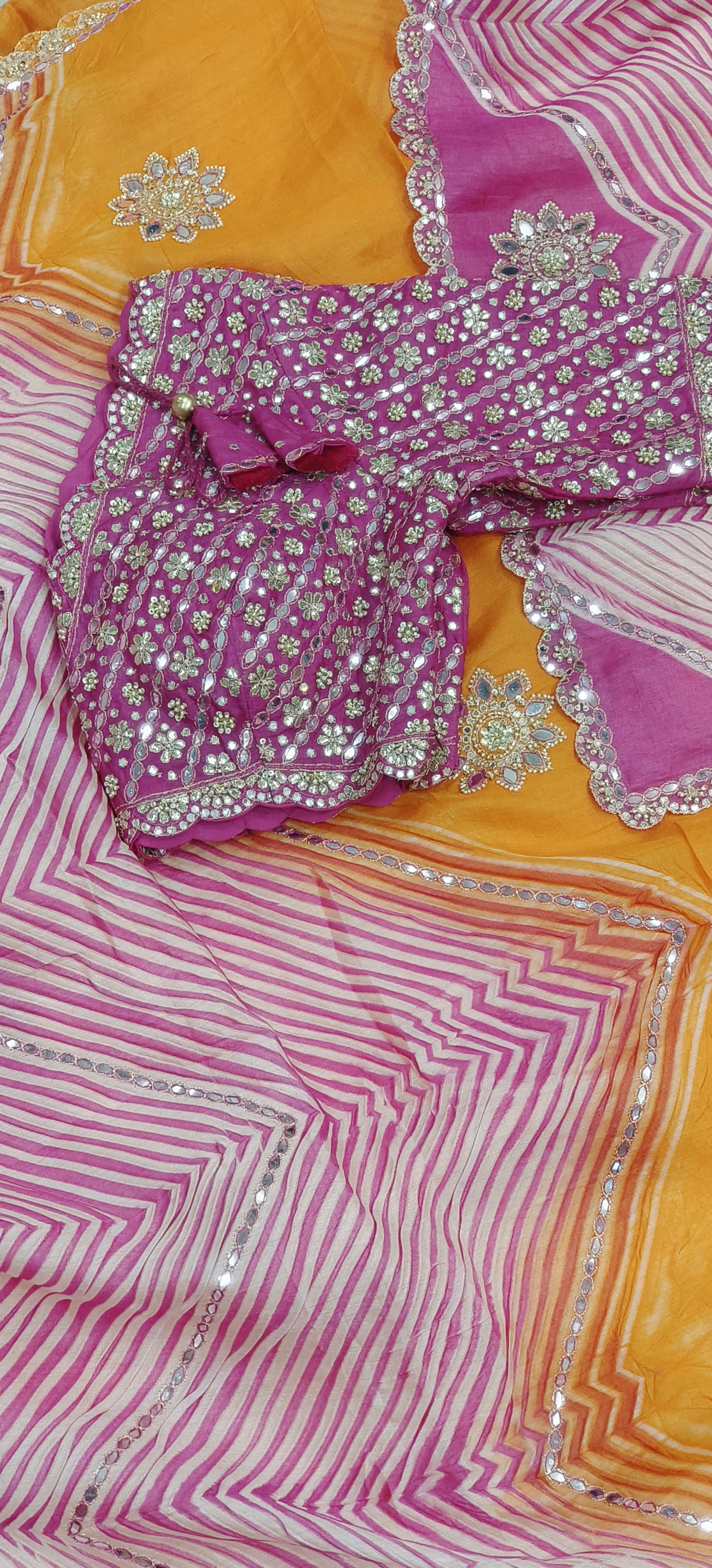 Leheriya Zig-Zag Beautifully Bordered Bright Saree With Stitched Blouse