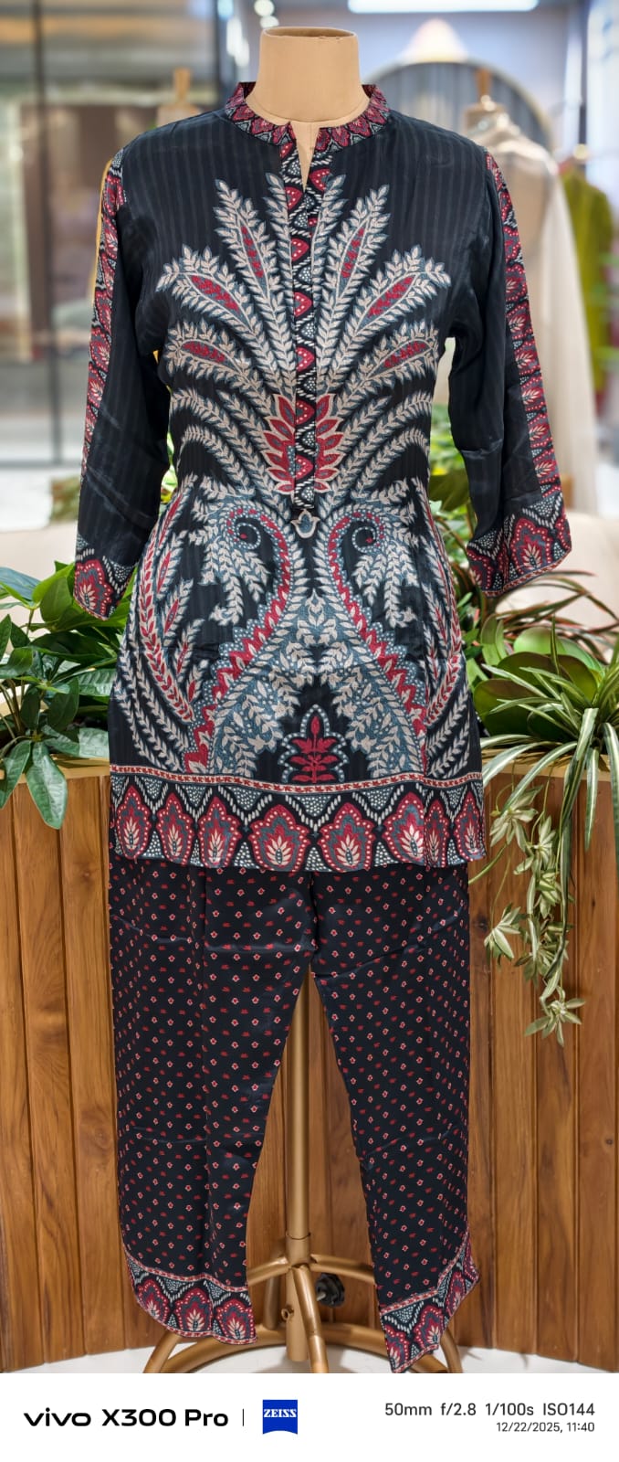 Multi Prints Folk Art Mandarin Collar Kurta Pant Set In Crepe Fabric- 12952