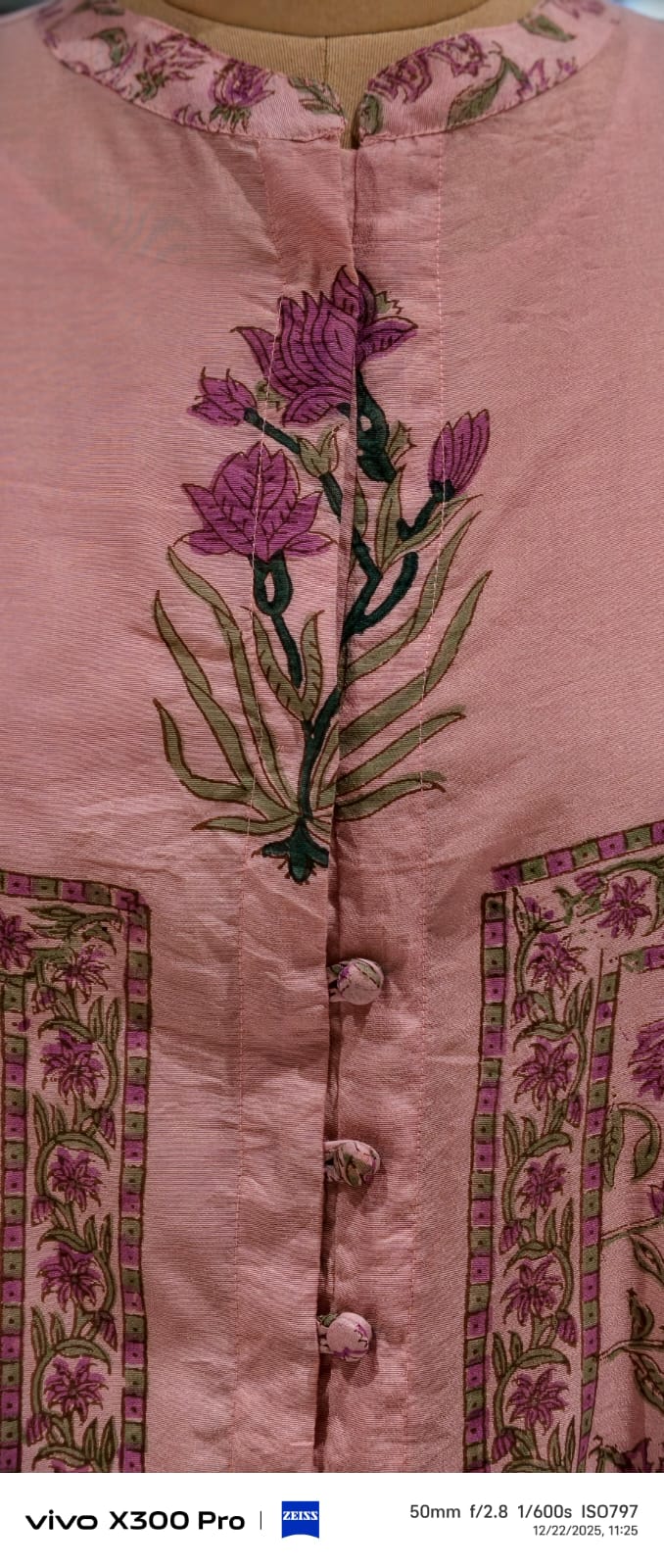 Placement Floral Art Buttoned Full Sleeve Collar Neck Cotton Co-Ord Set With Separate Inner- 12980