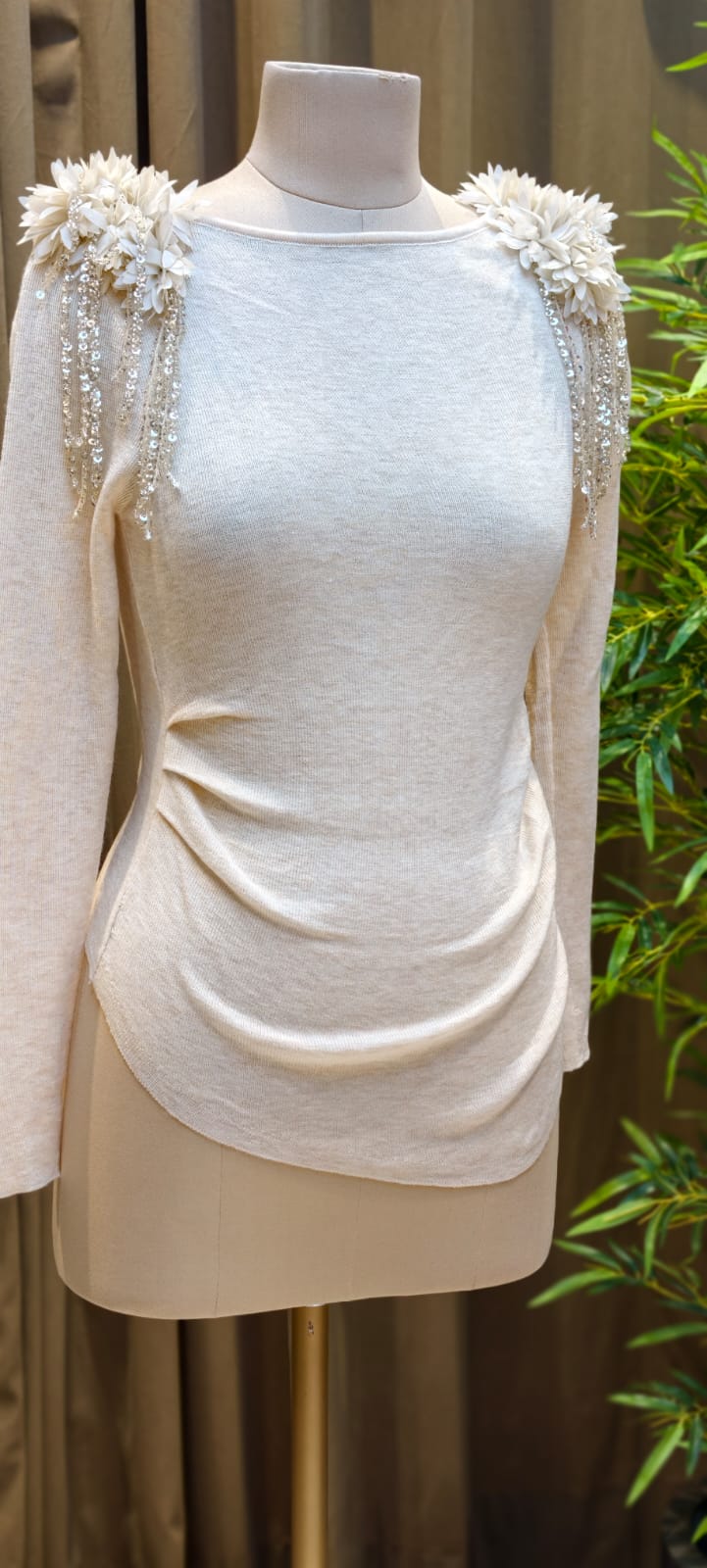 Floral Sequin Tassel Shoulder Side Plate Stretchable Top