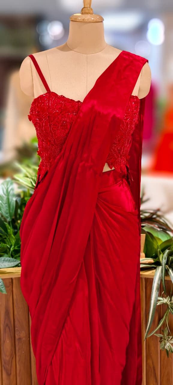 Luxurious Cut-Dana Embellished Leafy Cut-Work Blouse With Drape Saree- 13038