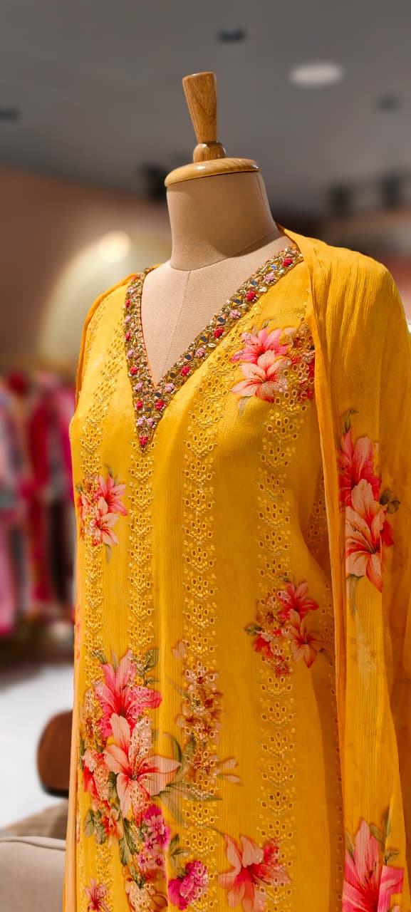 Chikankari Look Floral Print Thread Embroidered Full Suit Set With Dupatta In Georgette Fabric- 11349