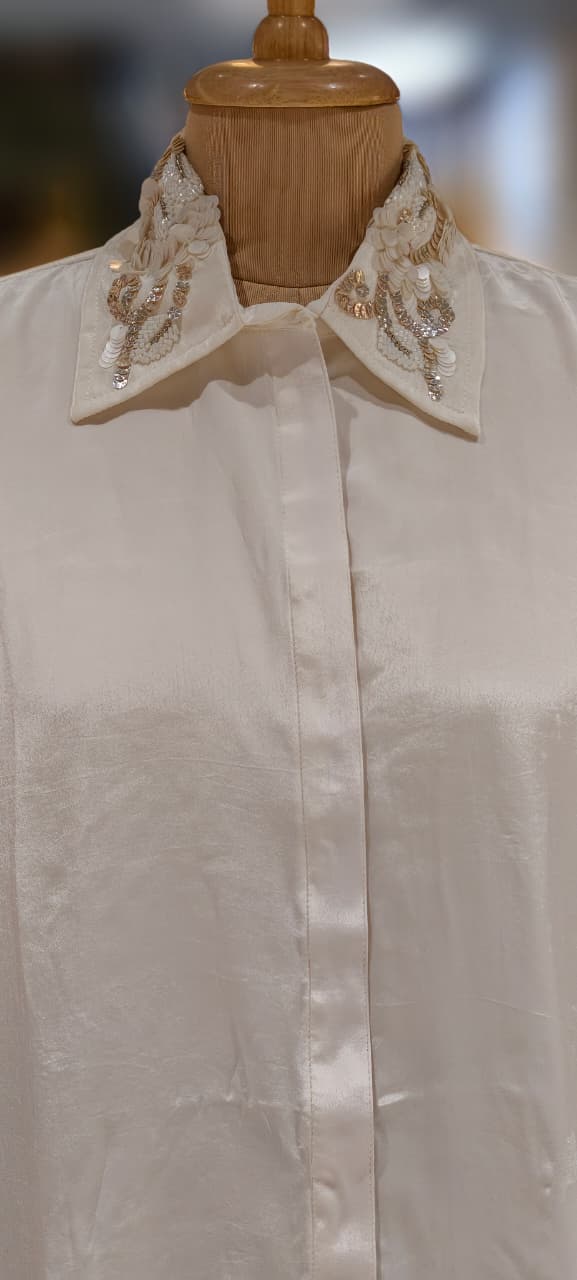 Minimal Collar & Cuff Popped Embroidery Work Very Simple Upper With Polka Printed Loose Bottom- 12918