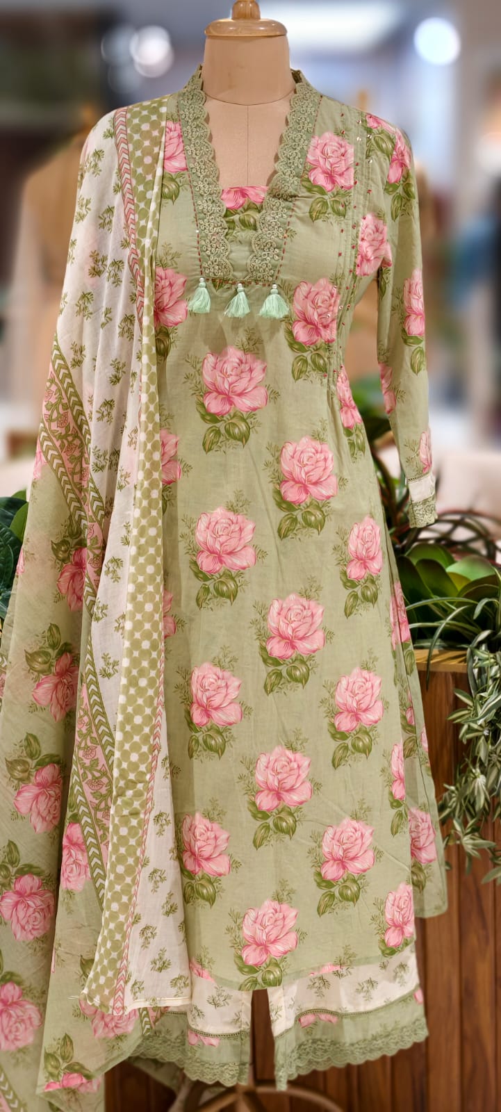Rose Floral Printed Cut-Work Crosia Lace A-Line Full Suit Set With Dupatta In Cotton Fabric-