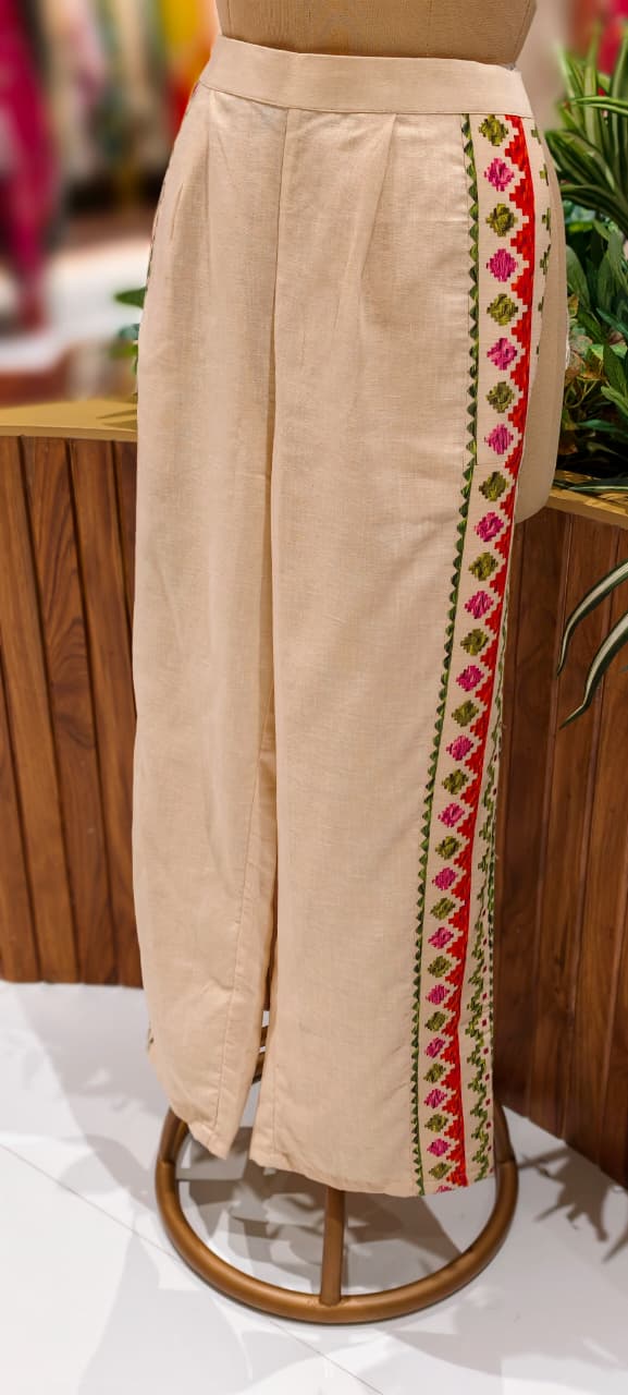 Off-White Floral Printed Shirt-Style Kurta with Embroidered Side-Panel Pants In Linen Fabric- 13089