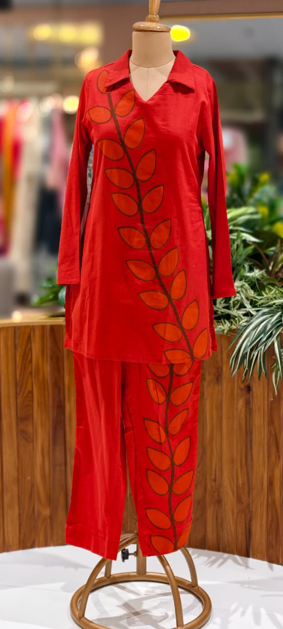 Placement Leafy Print Solid Color Matching Collared Co-Ord Set In Cotton Fabric-13219